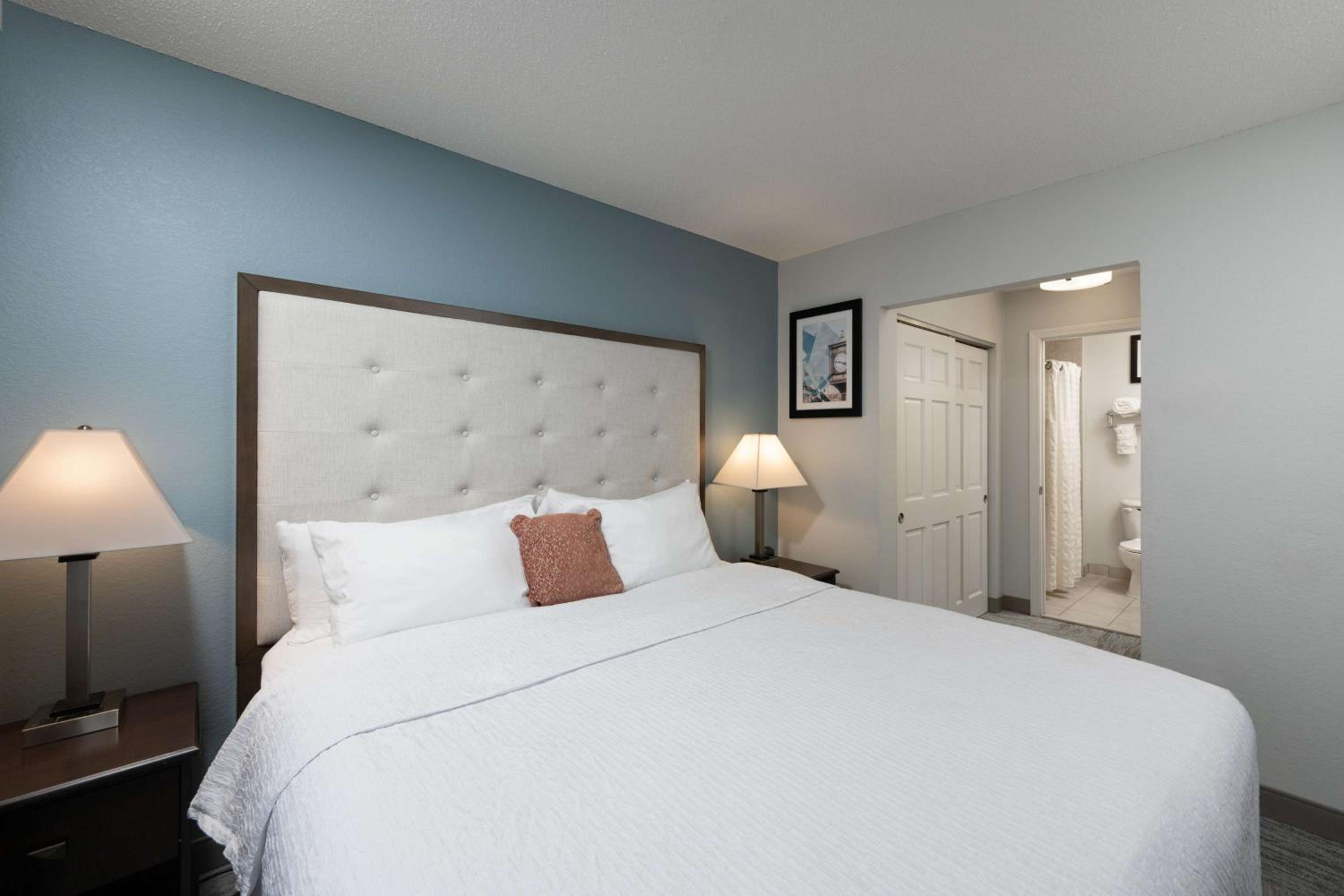 Homewood Suites by Hilton Boston/Andover - Property Image 9