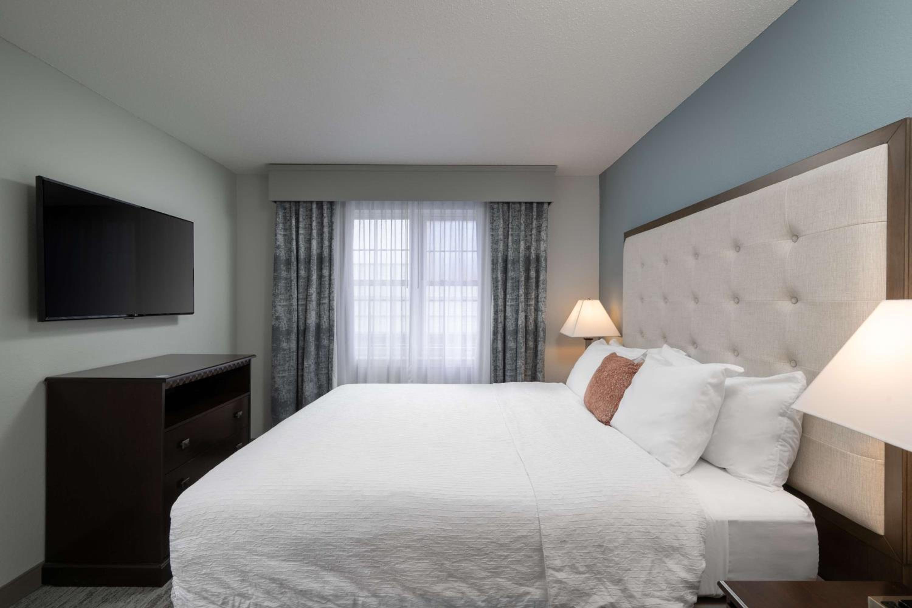 Homewood Suites by Hilton Boston/Andover - Property Image 2