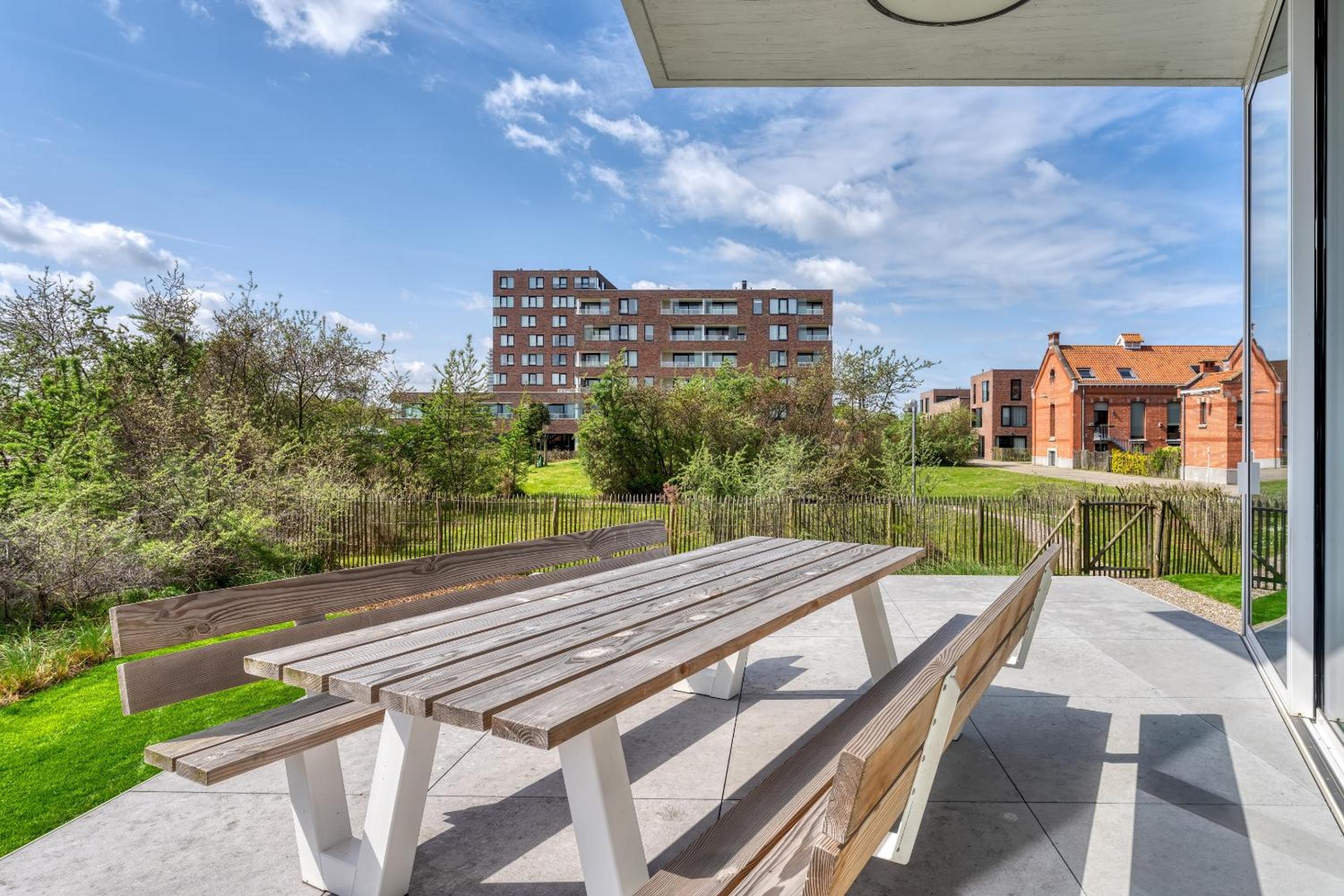 Aimé aan zee beachhouse 5P - private garden & 2 FREE parkingspots