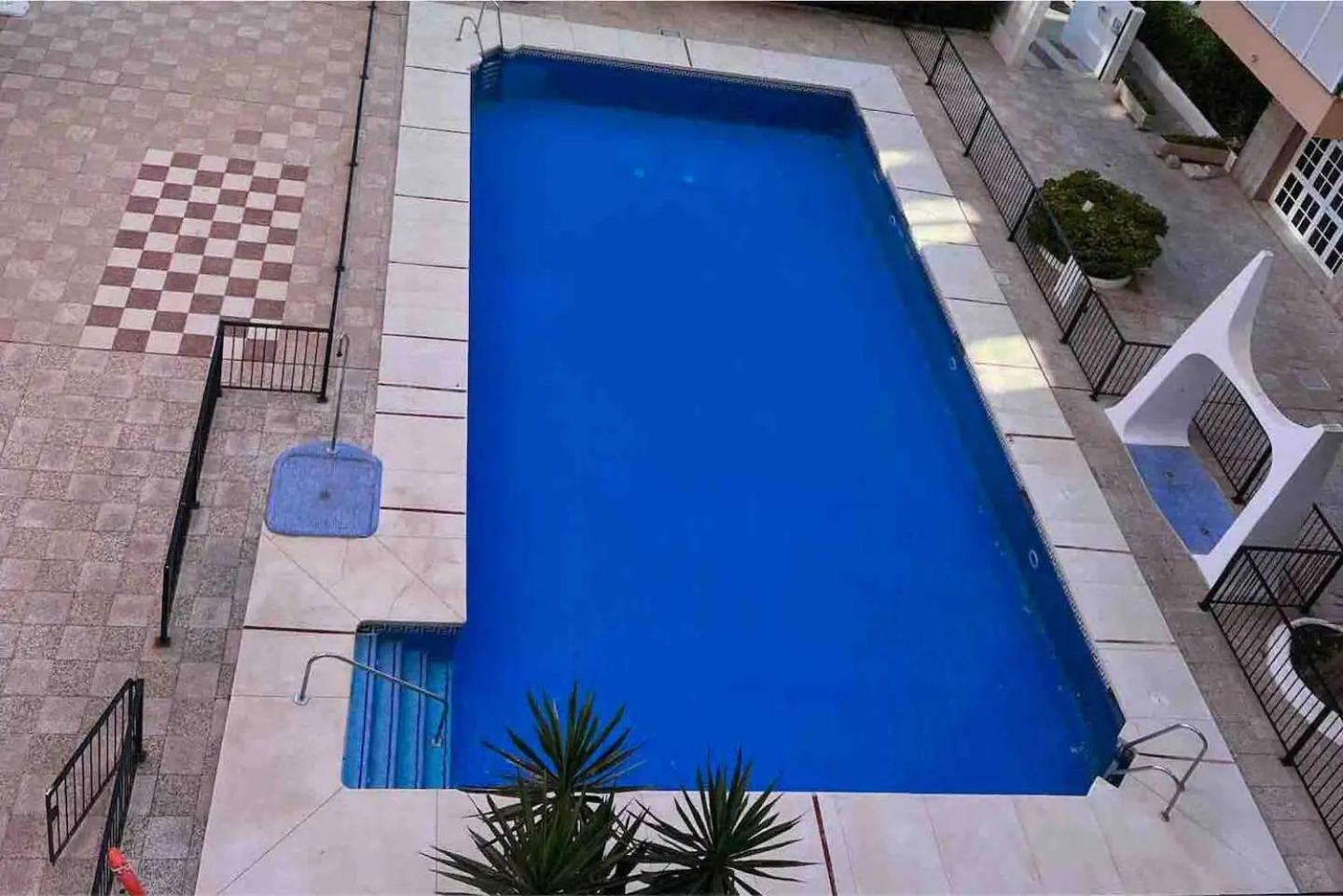 Stylish and comfortable one bedroom with sea view photo 2