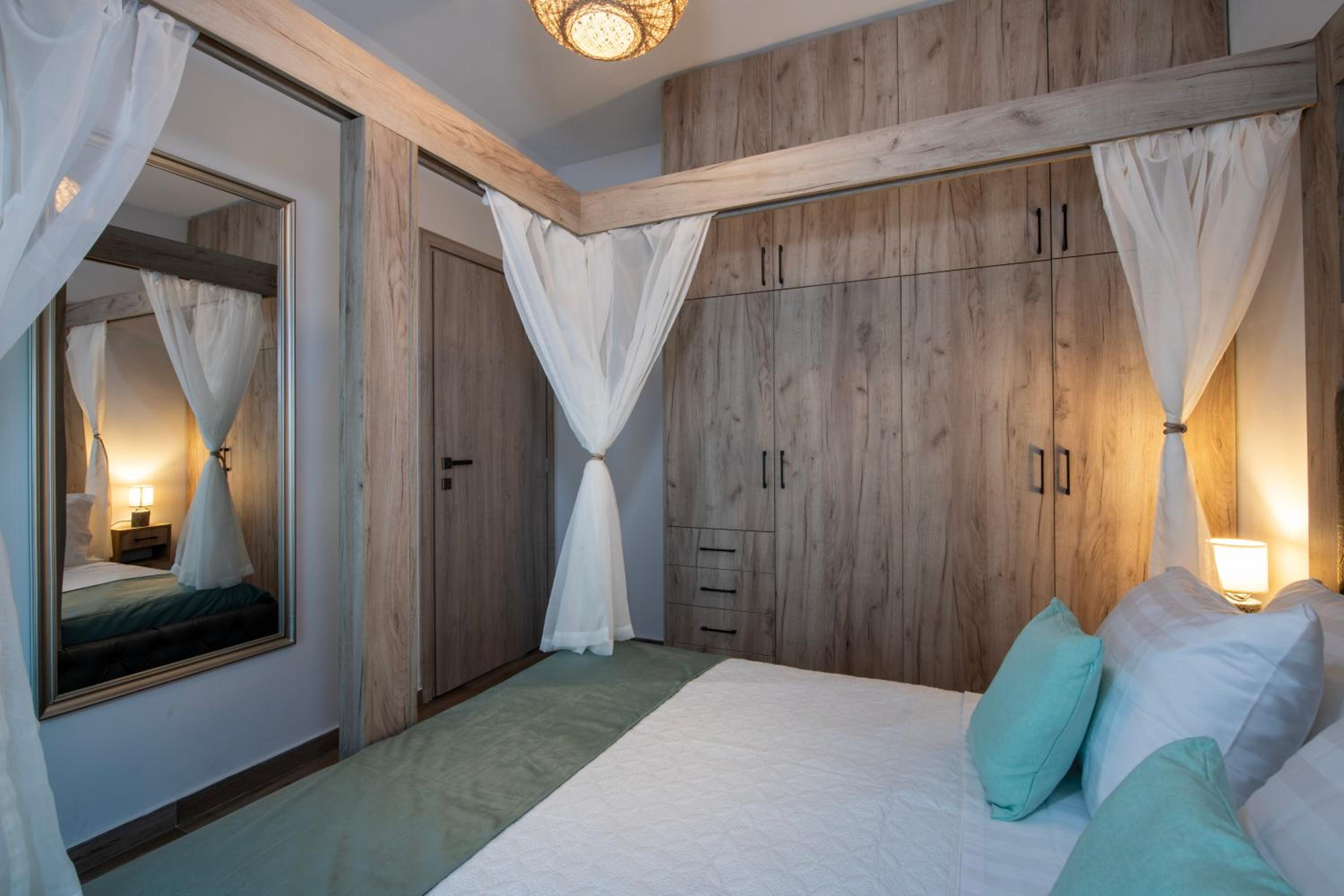 Photo 45