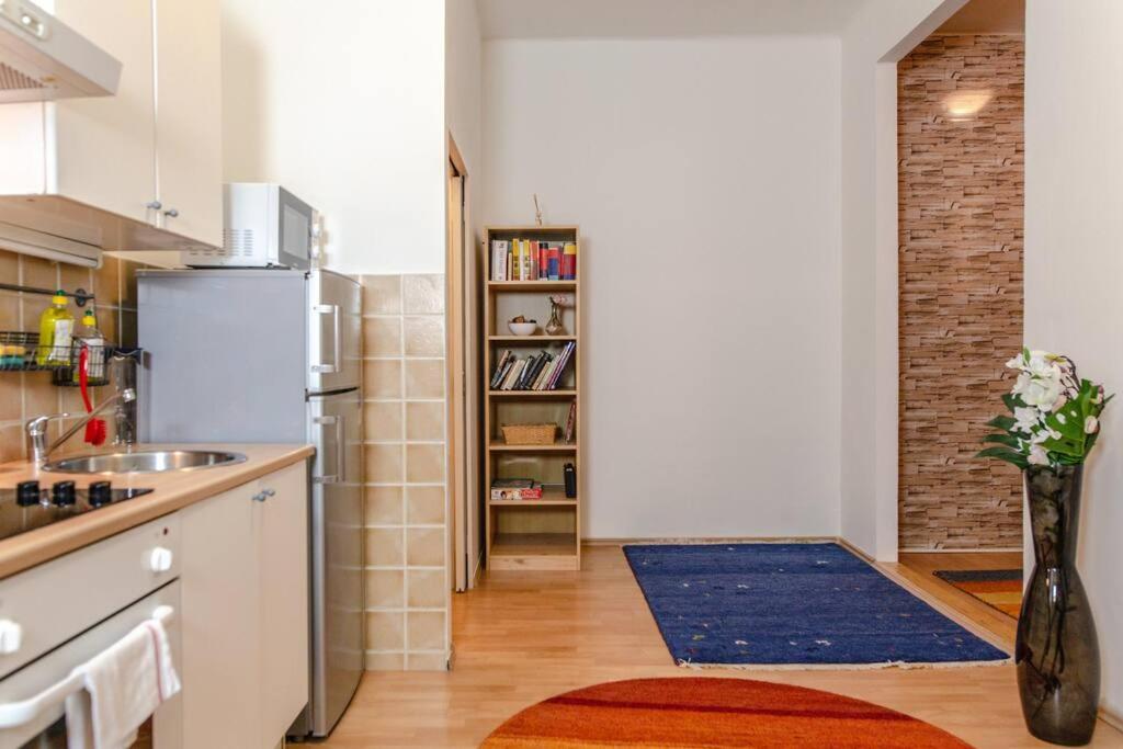 Apartment in Prague's Best Local Area