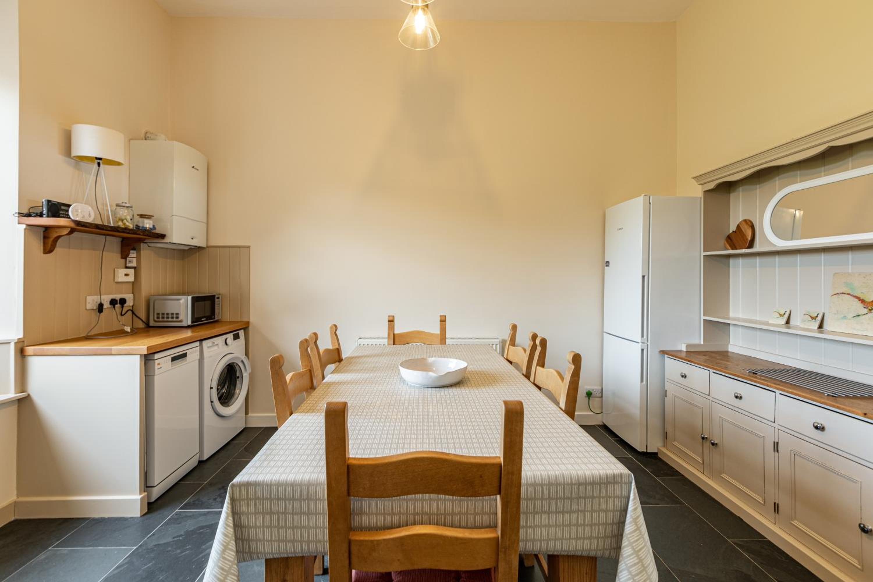 Lower Tweedknowe - ground floor villa Melrose