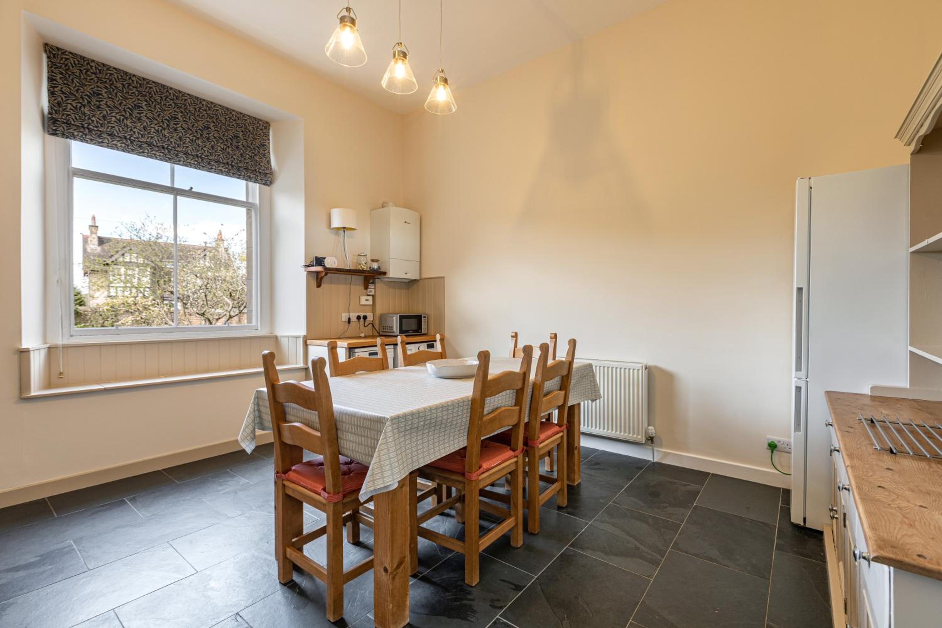 Lower Tweedknowe - ground floor villa Melrose