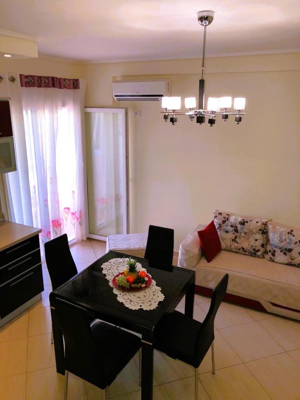 Lungomare Beachfront Apartment