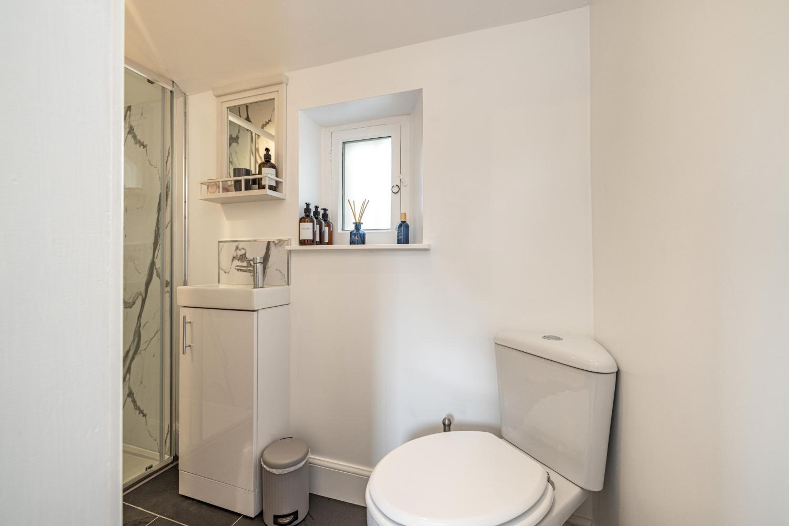 Lower Tweedknowe - ground floor villa Melrose