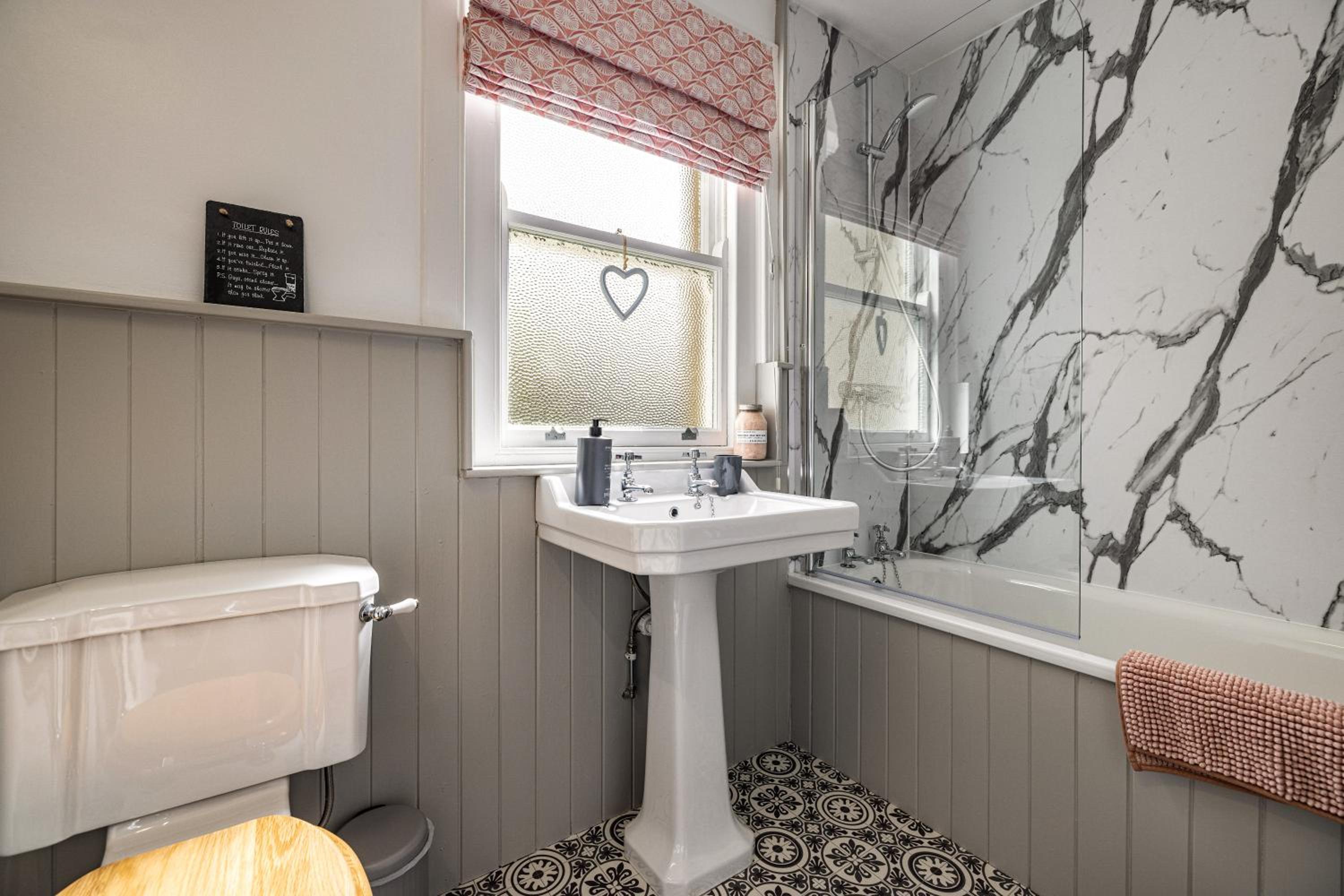 Lower Tweedknowe - ground floor villa Melrose