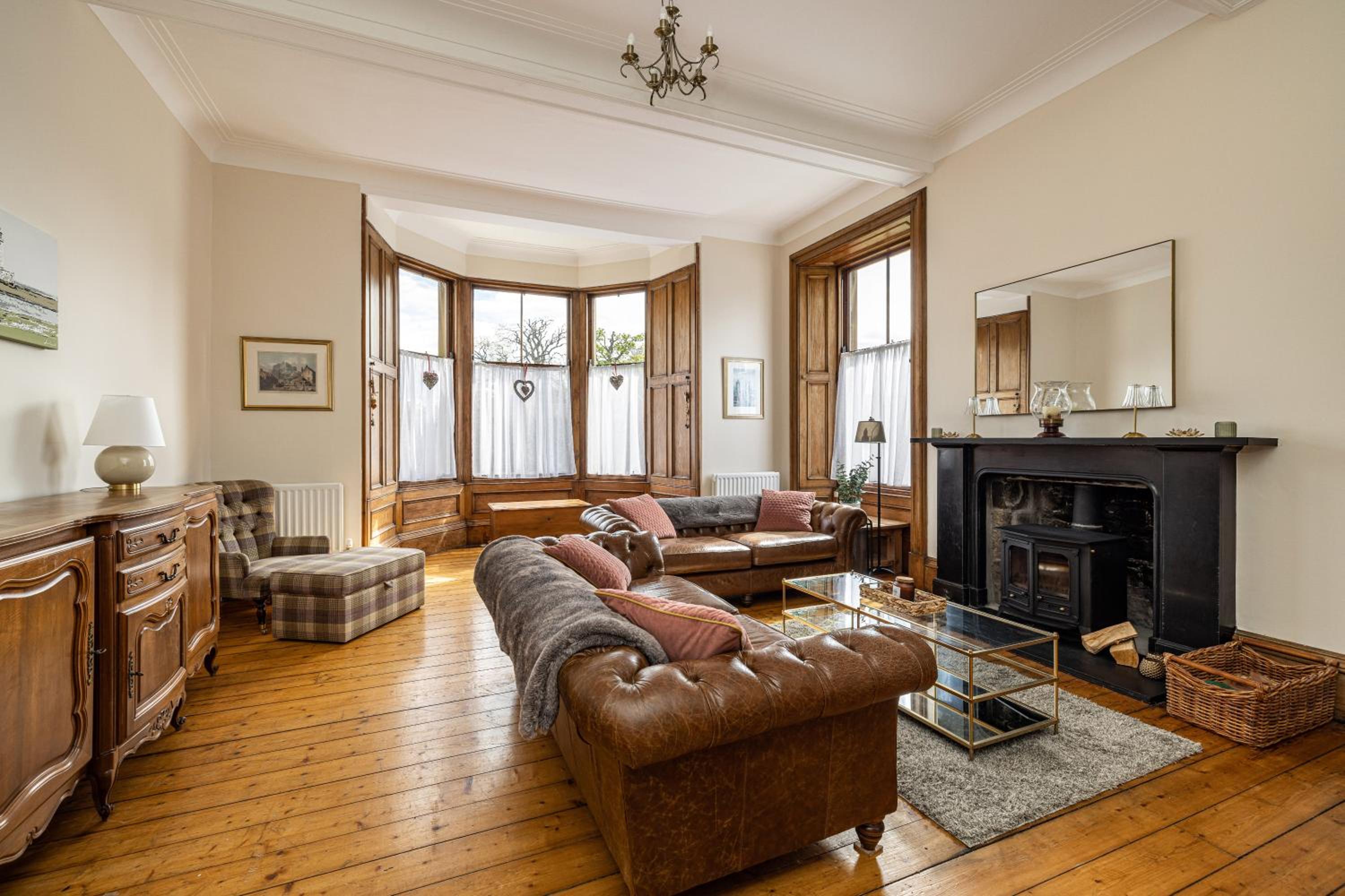 Lower Tweedknowe - ground floor villa Melrose