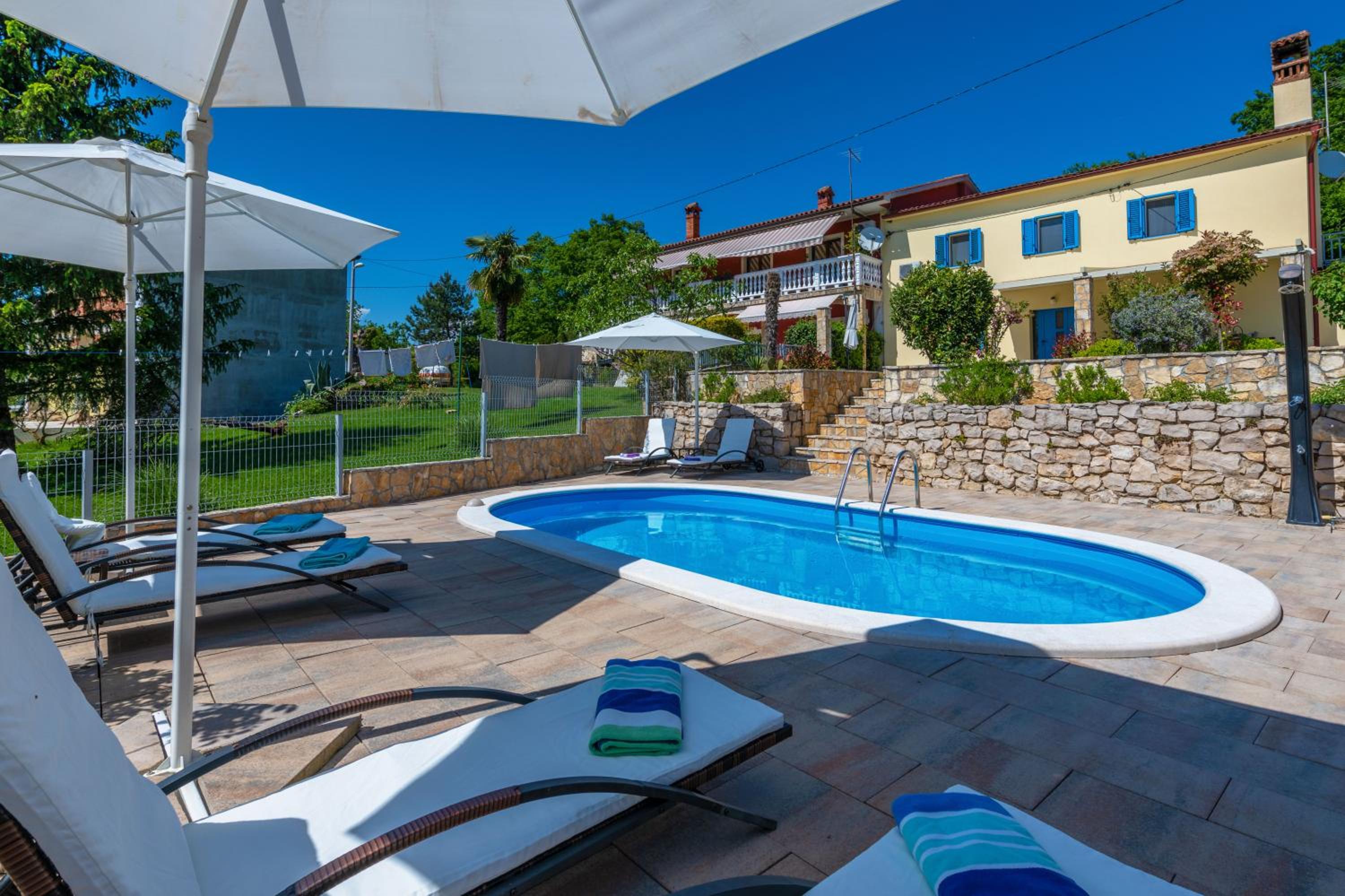 Villa Emma, a charming villa in an idyllic location ner the sea
