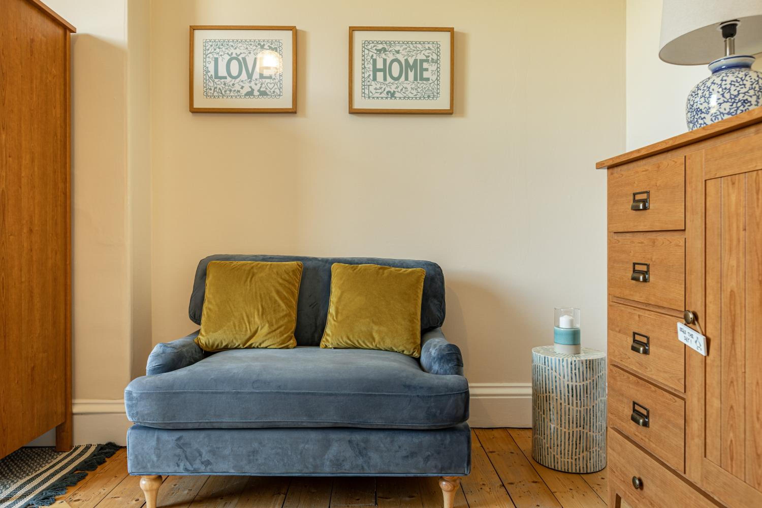 Lower Tweedknowe - ground floor villa Melrose