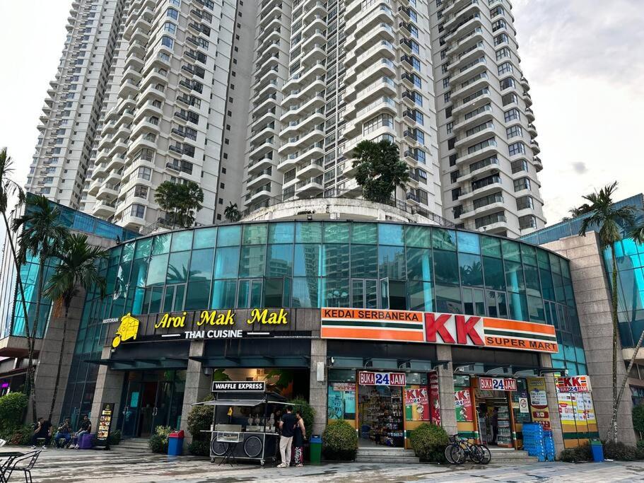 Seaview Sunset 3BR Suite InsStyle DangaBay NearCIQ