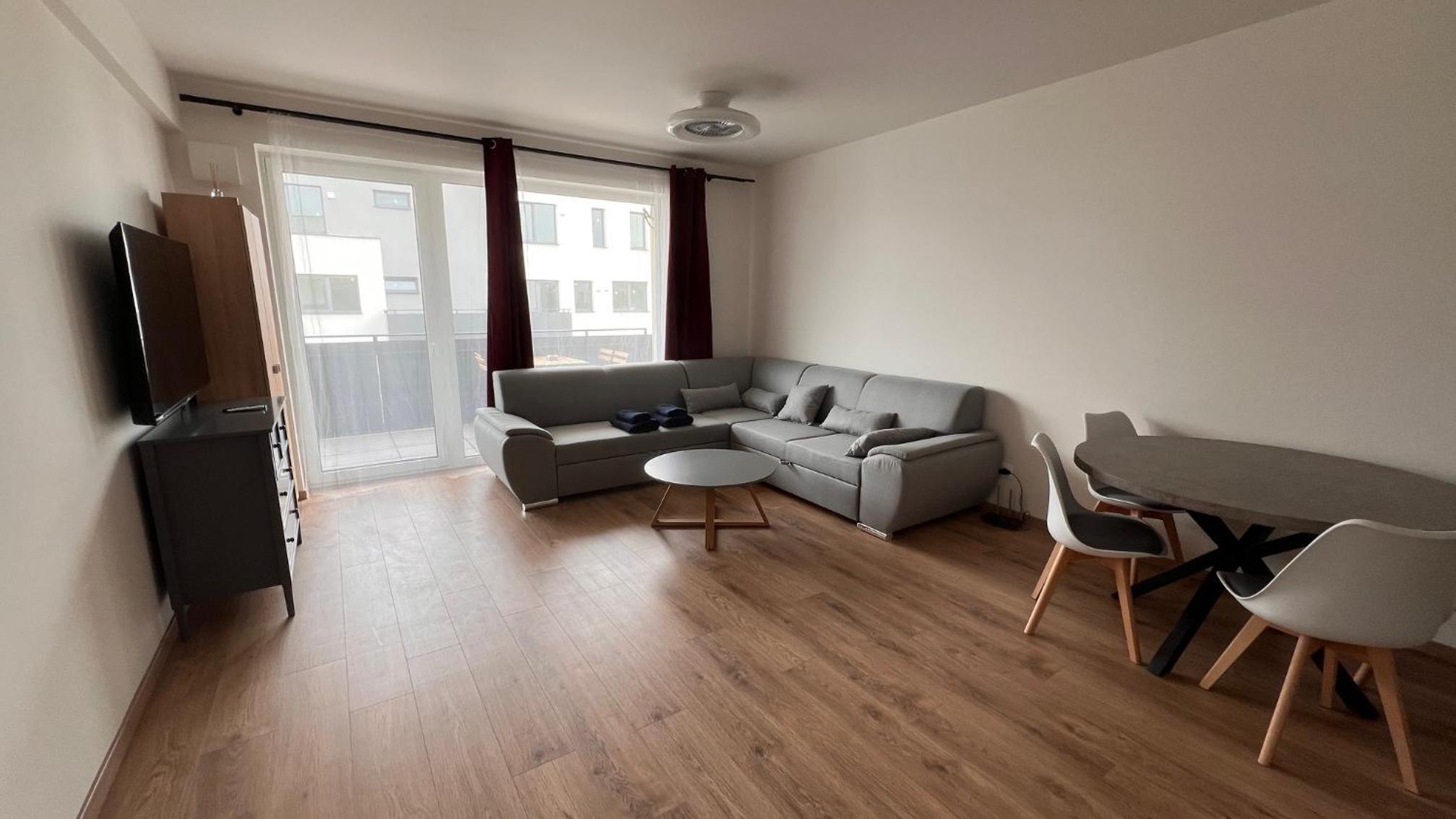 2 room apartment, balcony, new building, 301 view 4