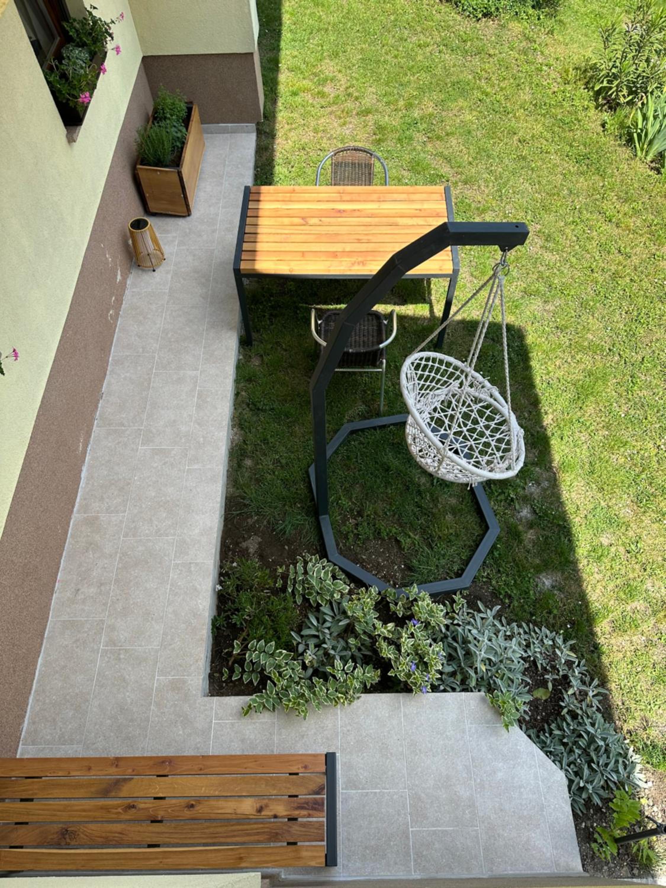 Photo 46