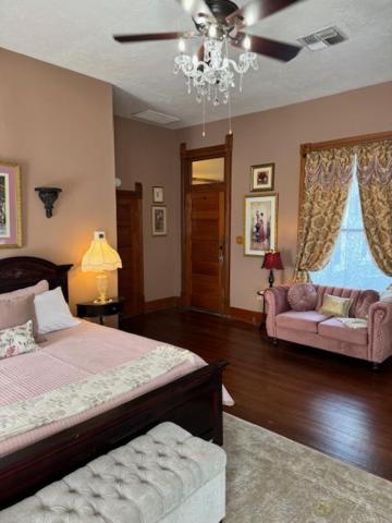 Woodbine Inn and Restaurant