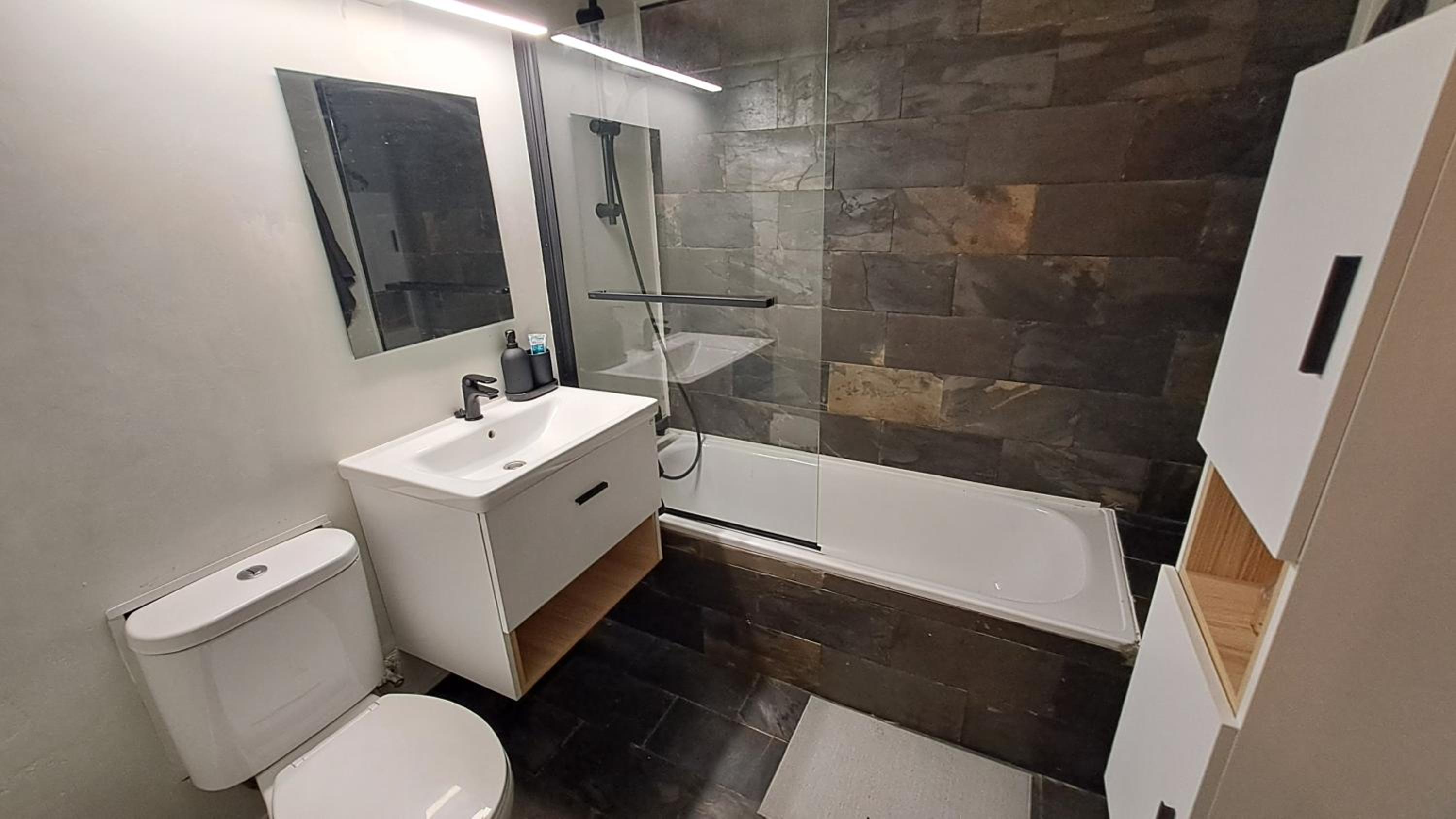 Calming Mountain View Apt with Balcony & Free Parking near Kakopetria