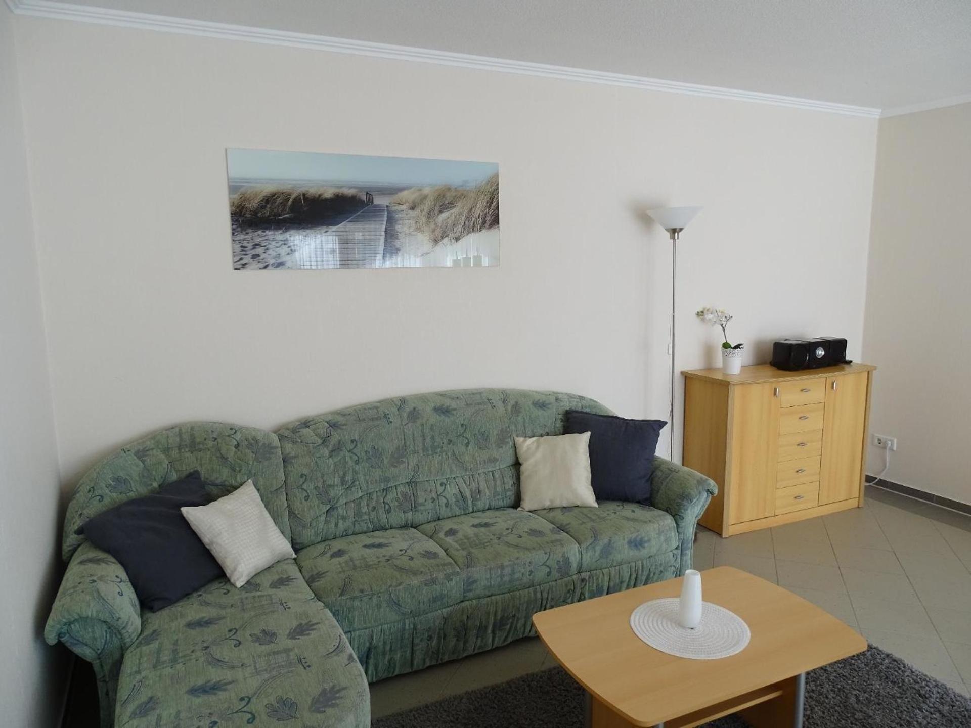 Große Ferienwohnung in Pudagla mit Garten, Terrasse und Grill