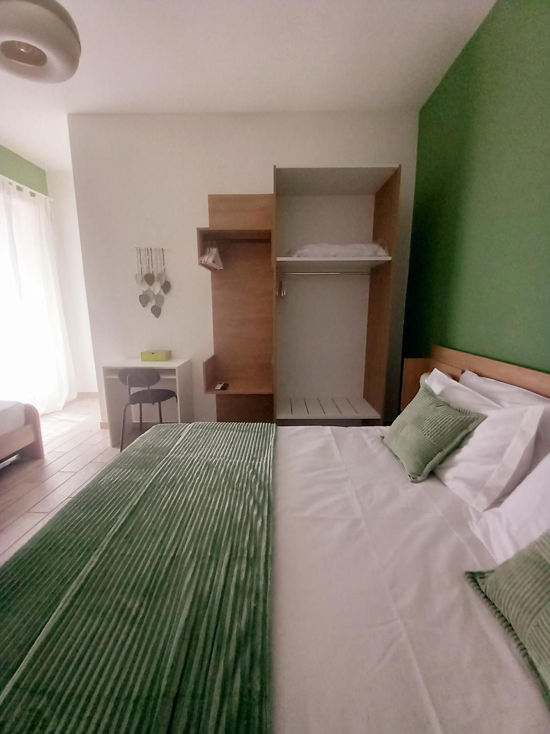 Chez Bois - Suite Apartment Capodimonte