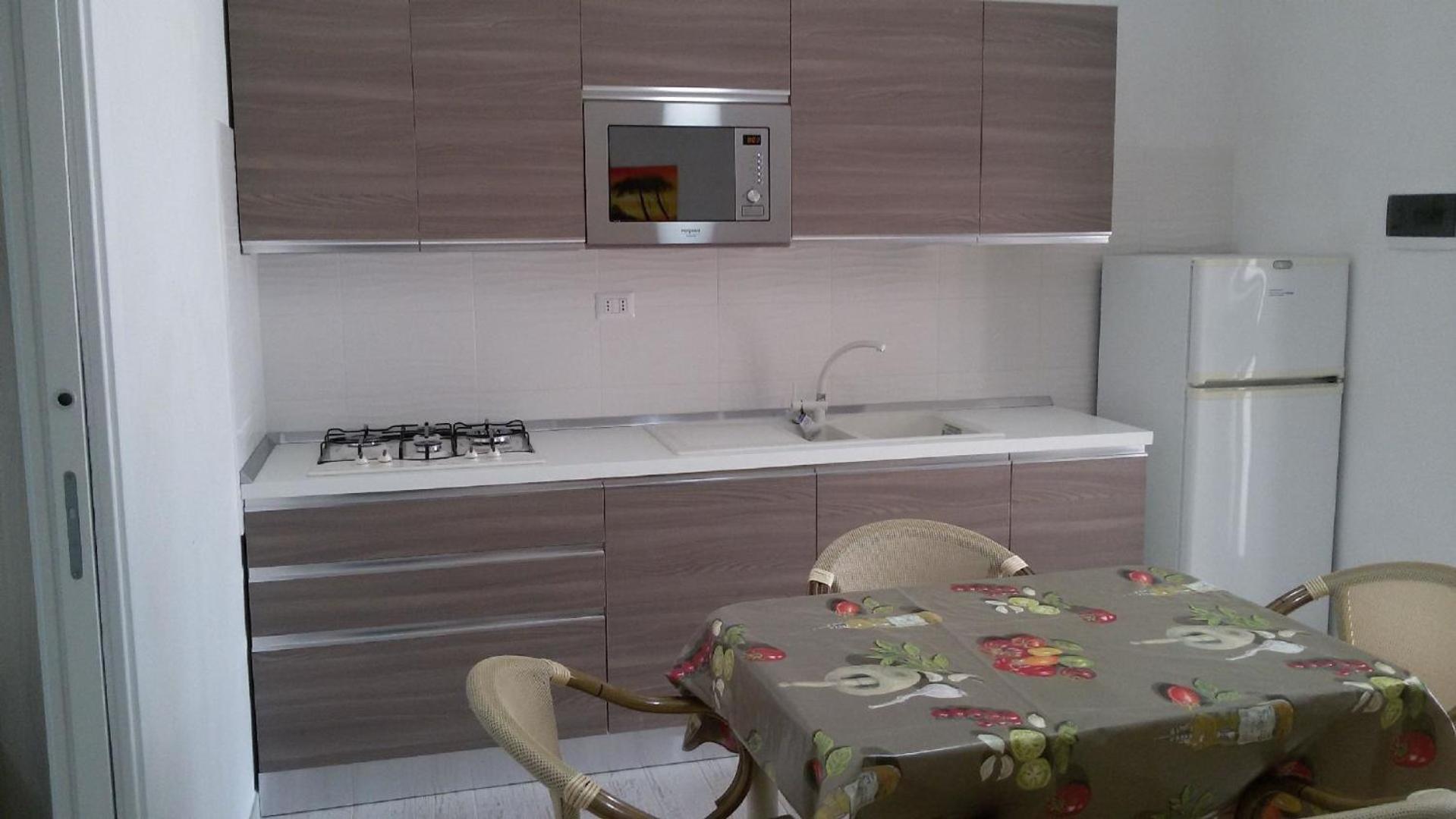Brandneue Wohnung In Villa Mit Schwimmbad view 3
