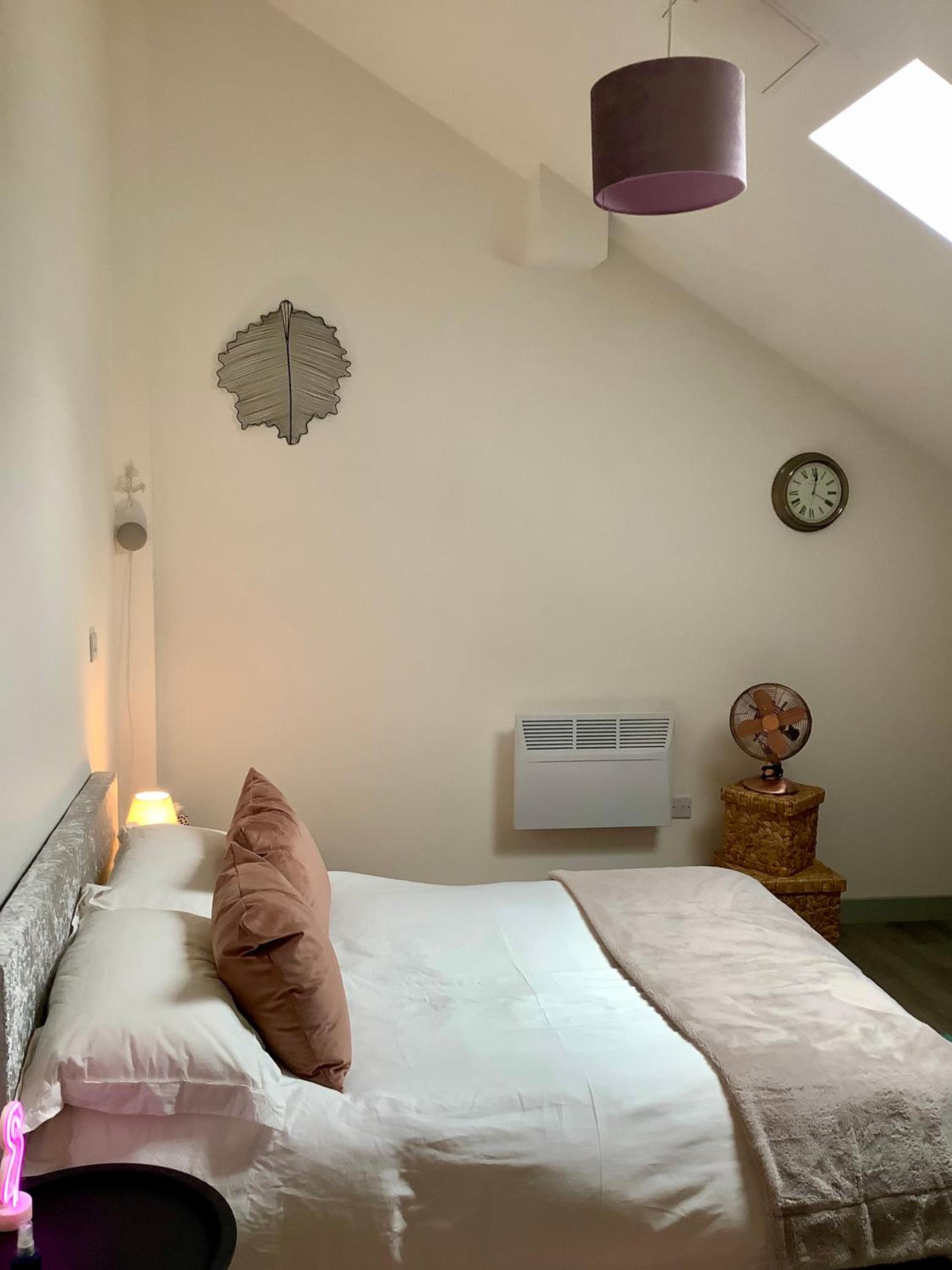 The Roscoe Boutique Apartment