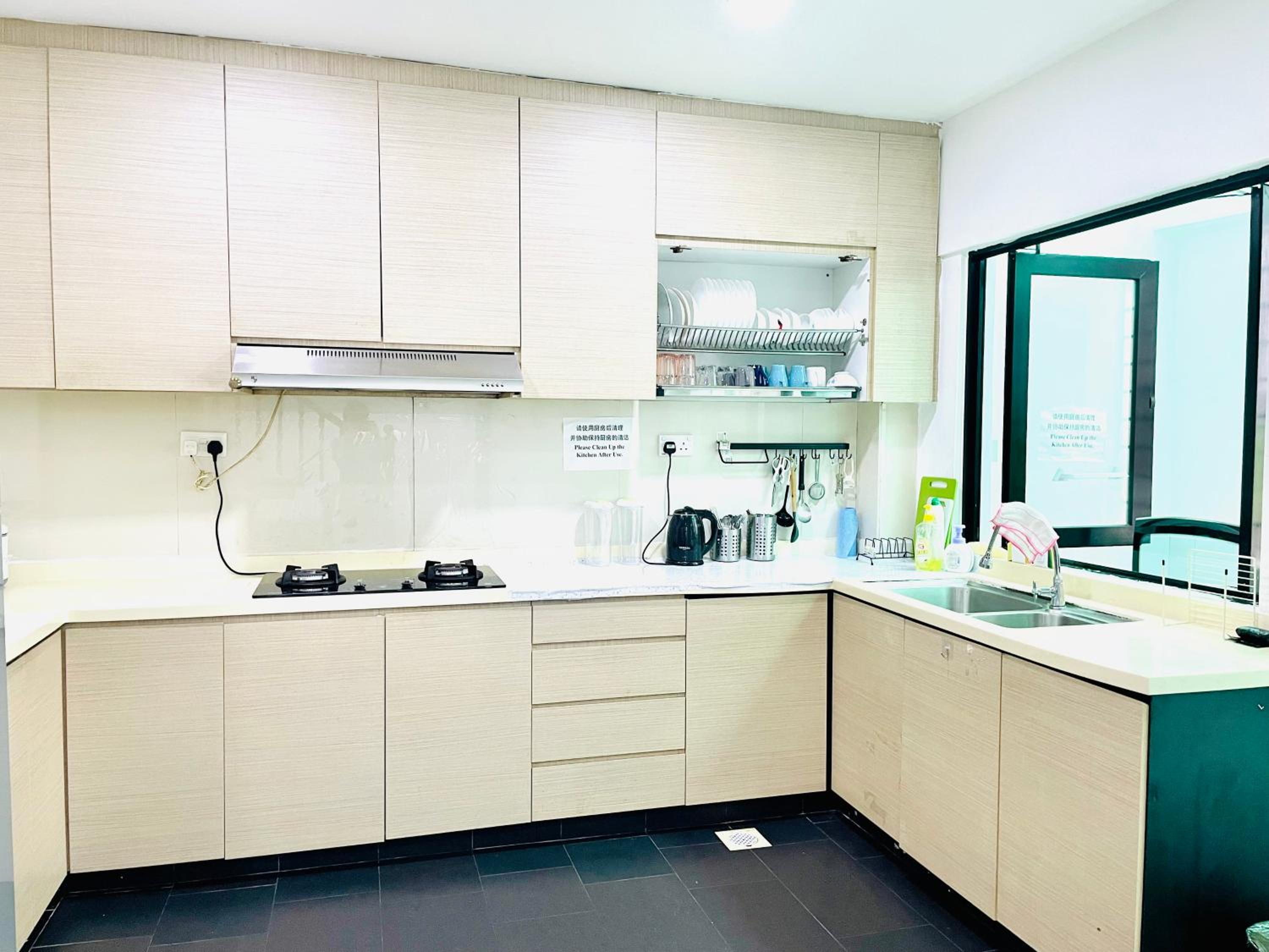Convenient Rare house in central city