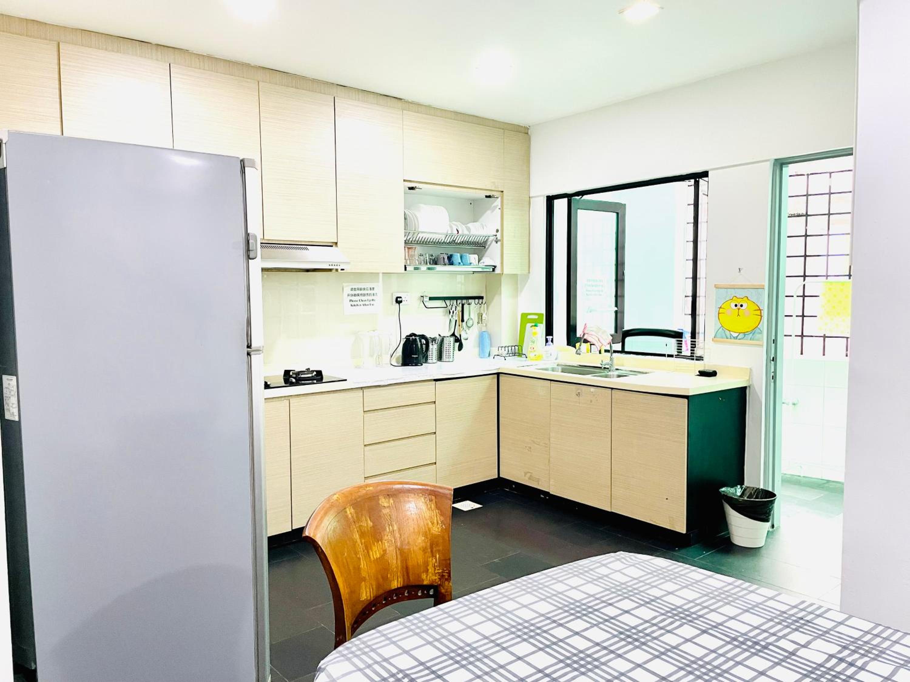 Convenient Rare house in central city