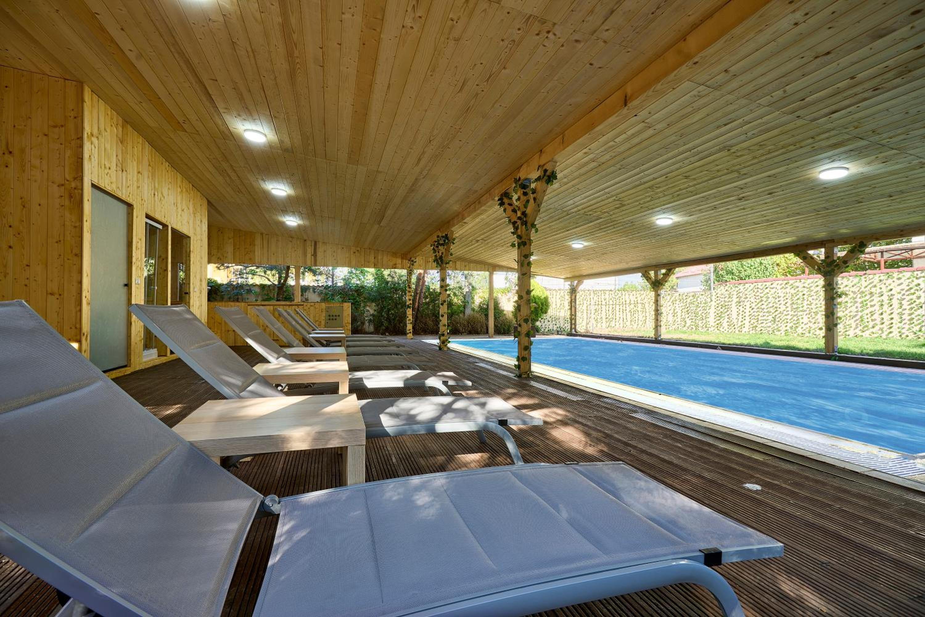 Therme Airport Resort