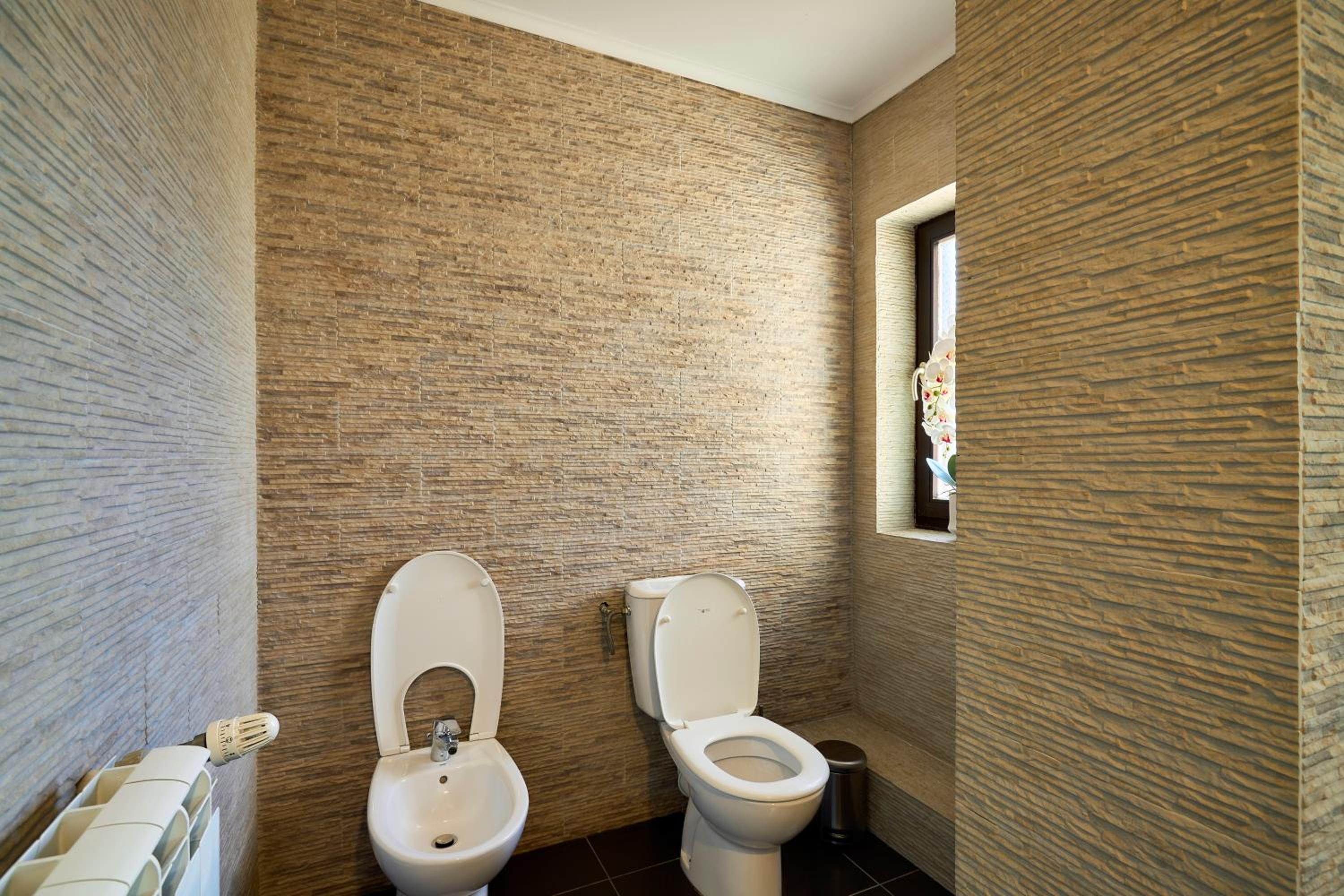Therme Airport Resort