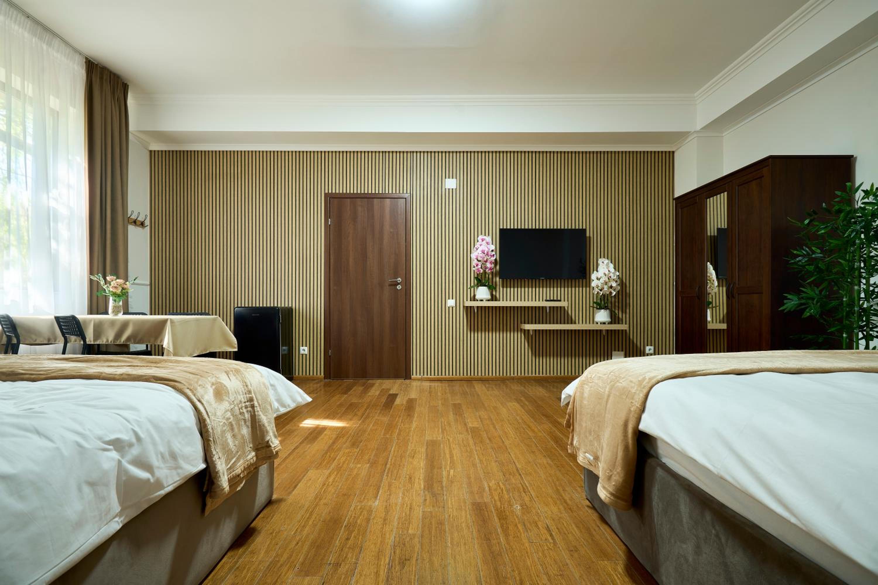 Therme Airport Resort