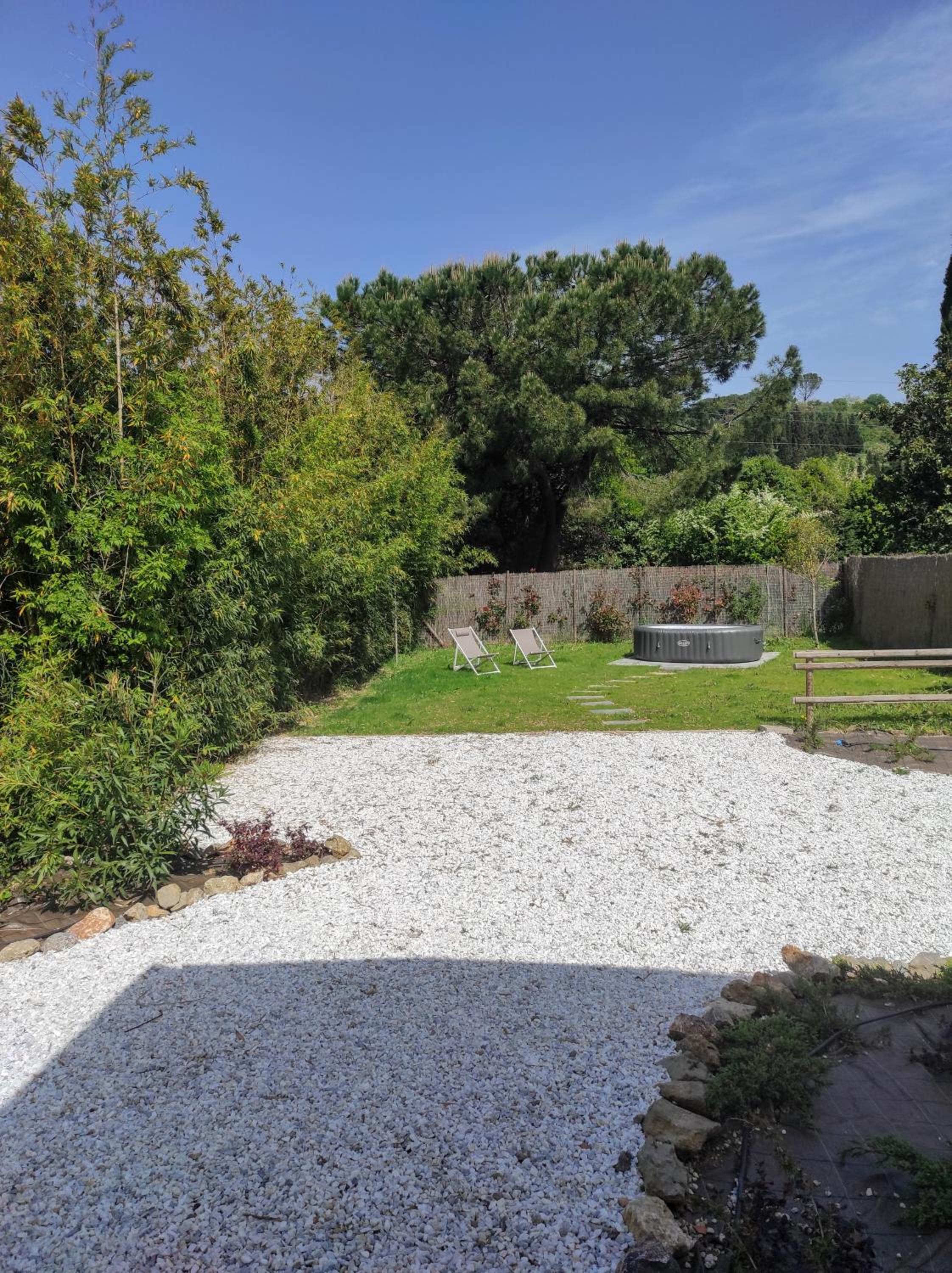La Campanula-exclusive pool view 2