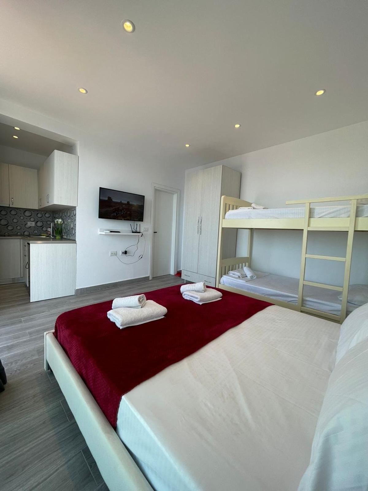 Panorama Sea View Apartments photo 3