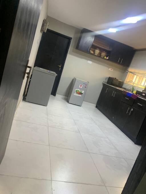 WKNM Apartment