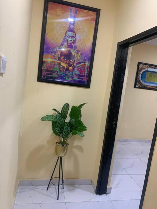 WKNM Apartment