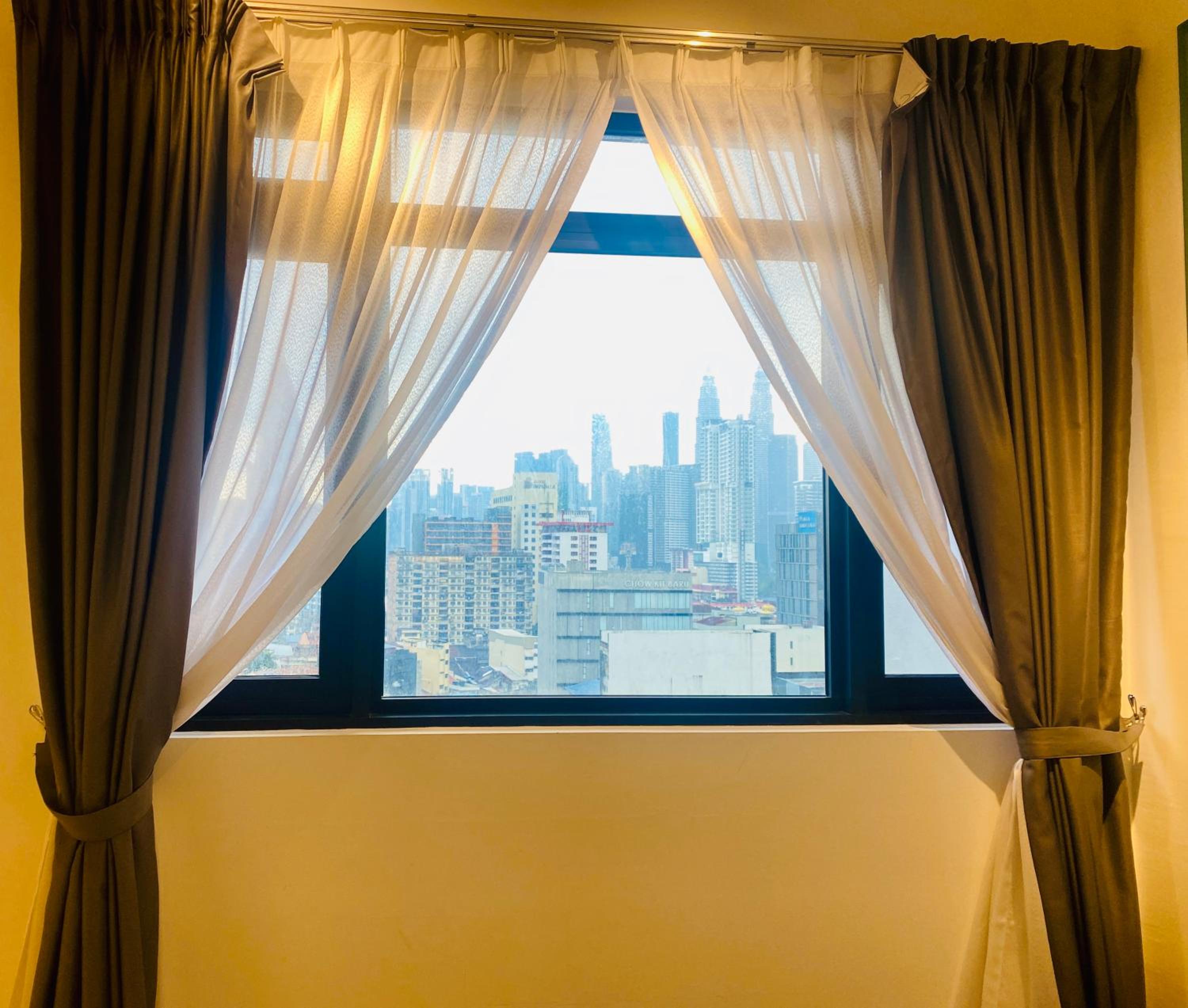 Chamber Suites Zaff Ventures