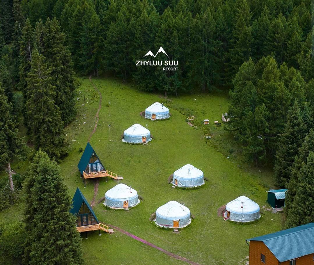 Zhyluu Suu Resort BozUchuk