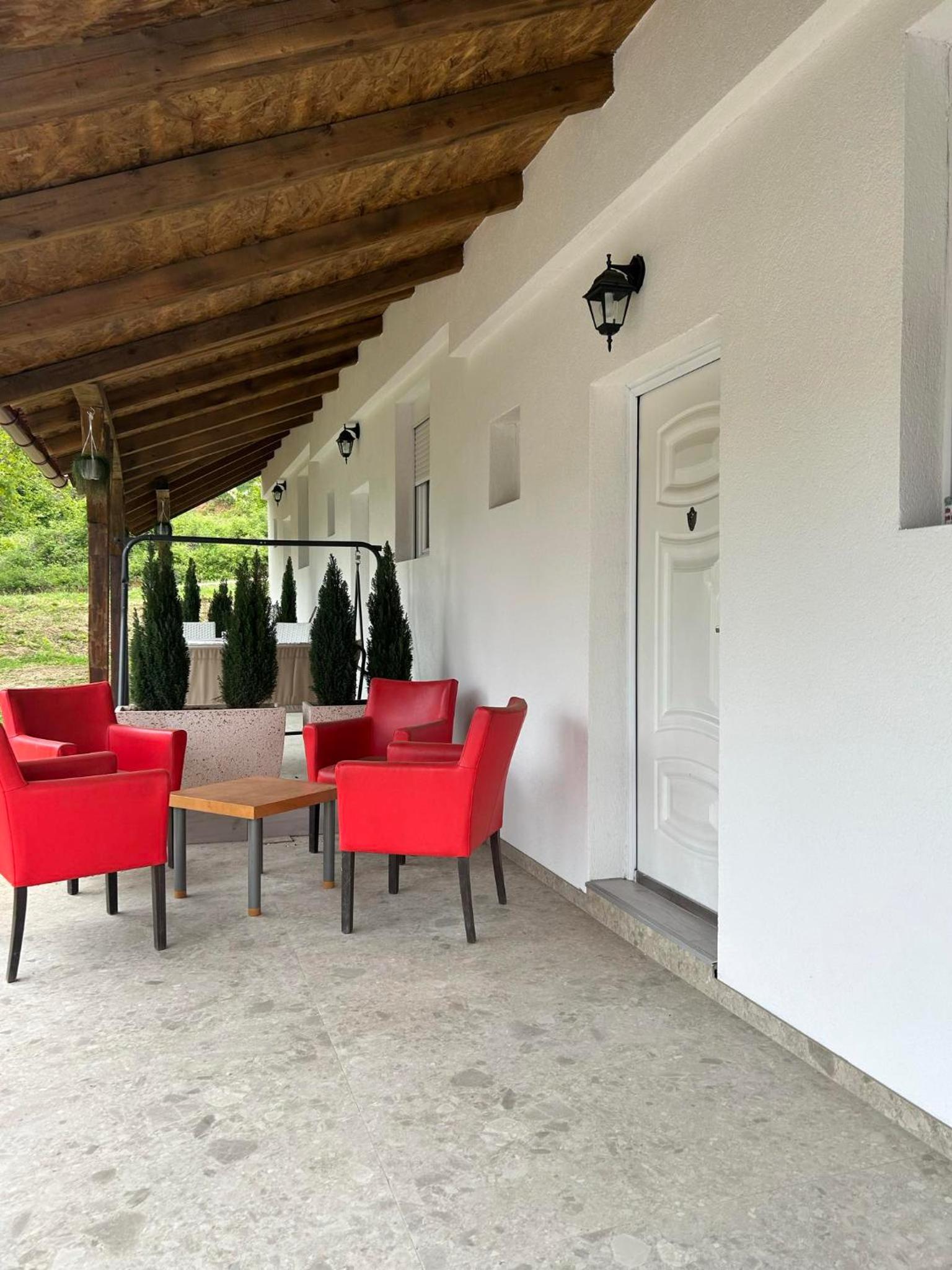 Zeleni Raj Apartmani