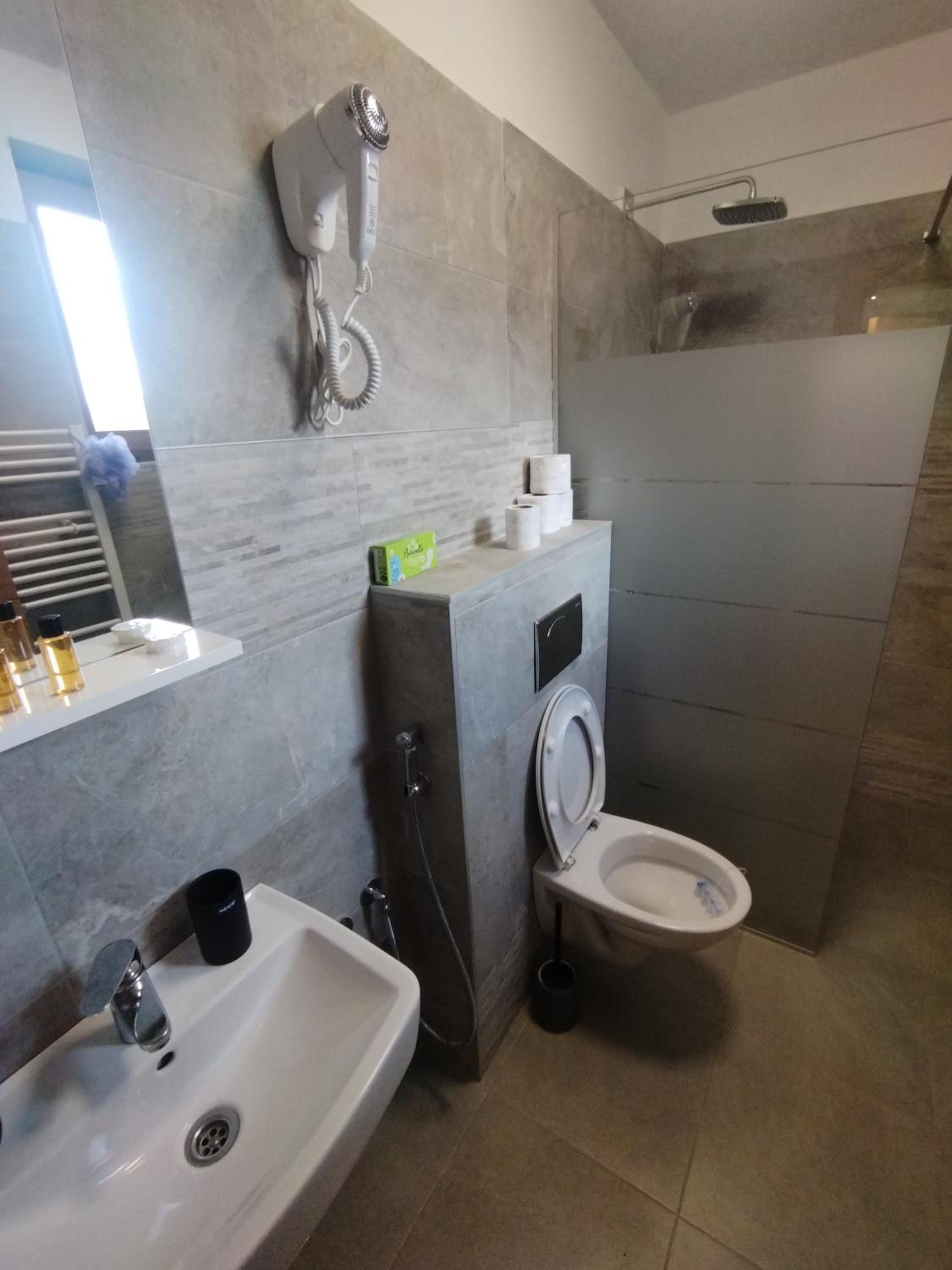Apartmani Jelenača prizemlje