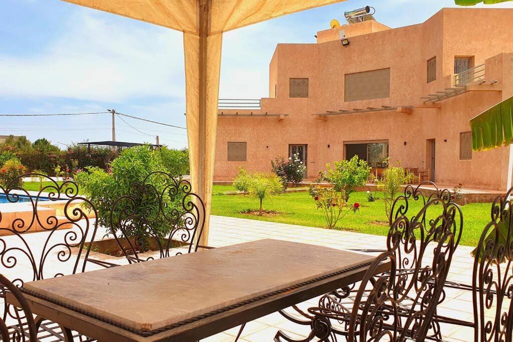 Magnifique villa 12 personnes view 2