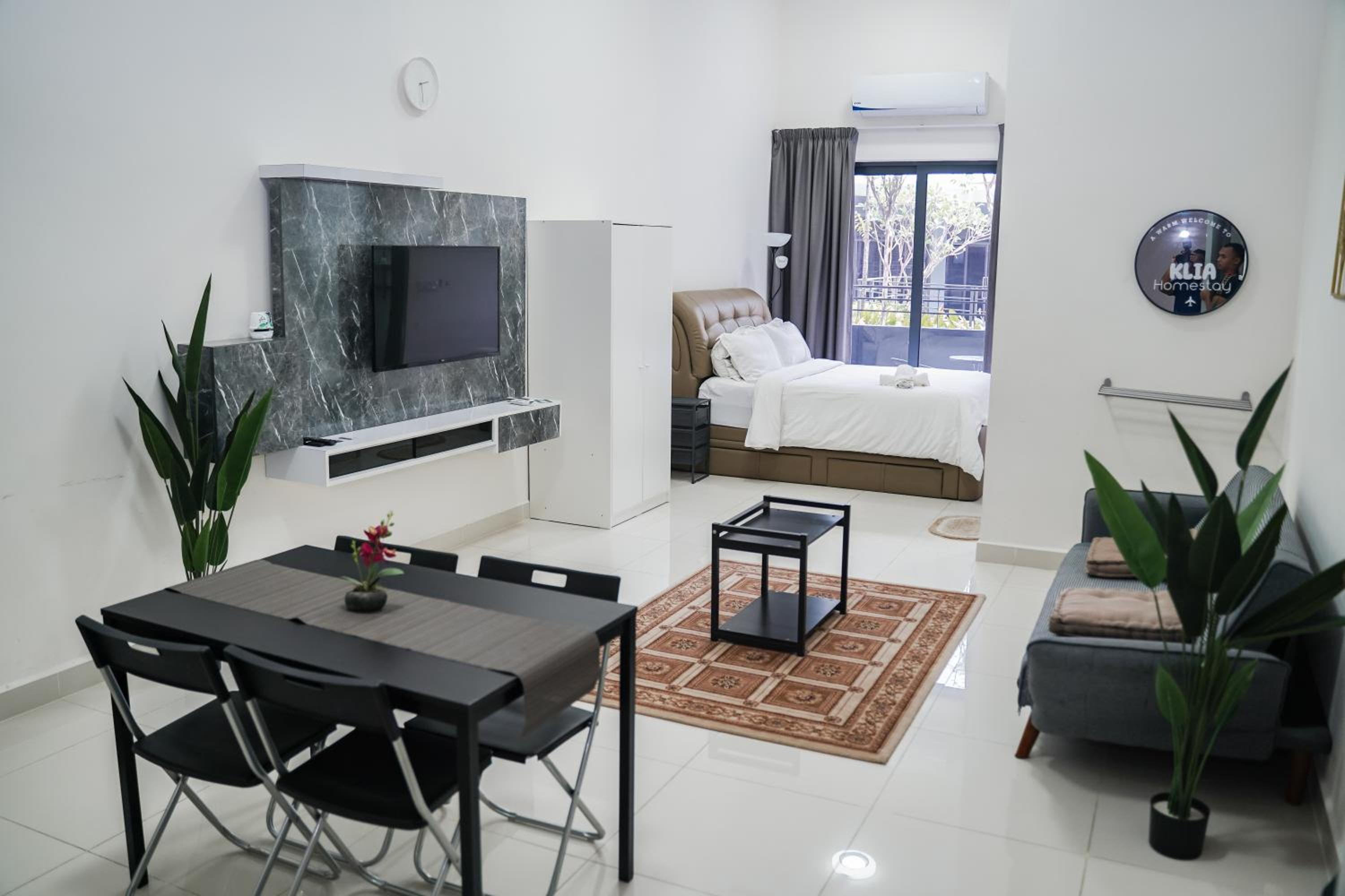 KLIA AIRPORT HOMESTAY view 3