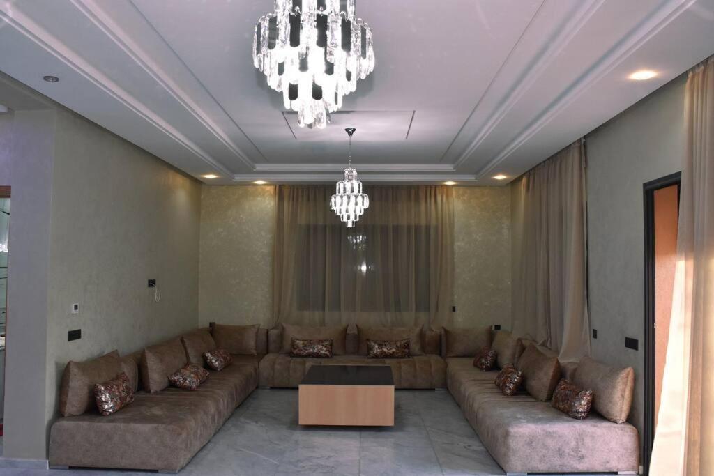 Villa 5 suites avec piscine