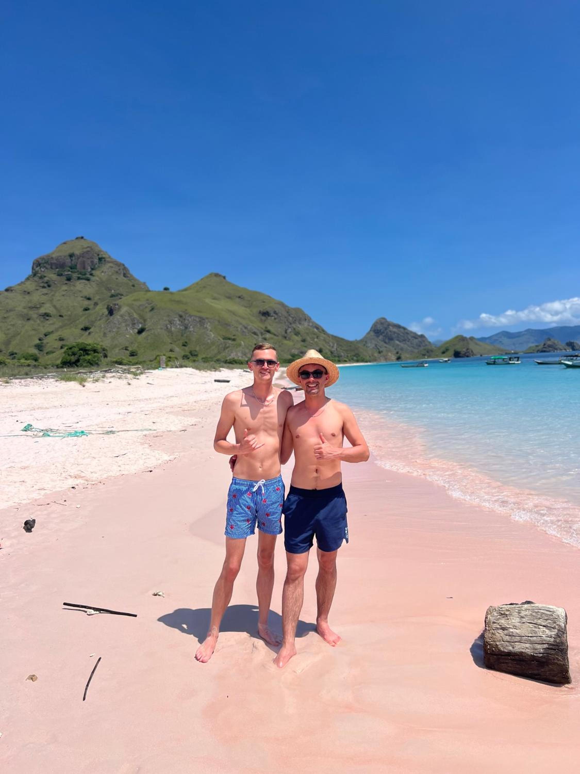 Jhuna Komodo Homestay