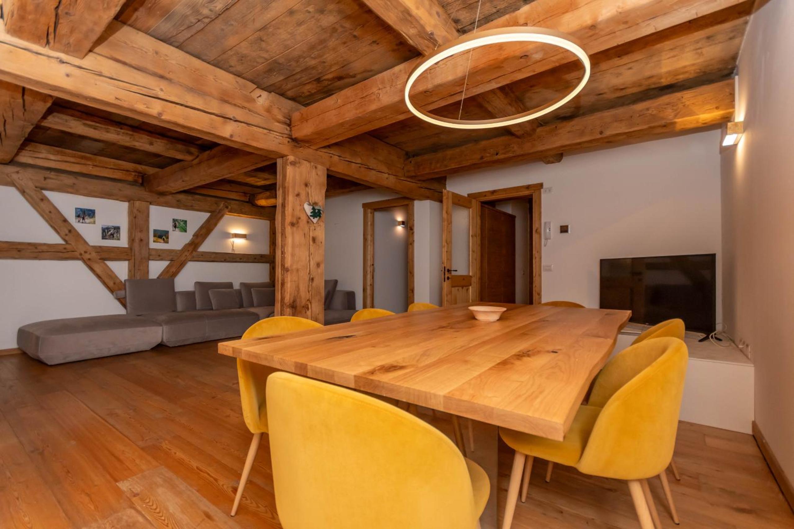 Arabba Bright Loft view 2