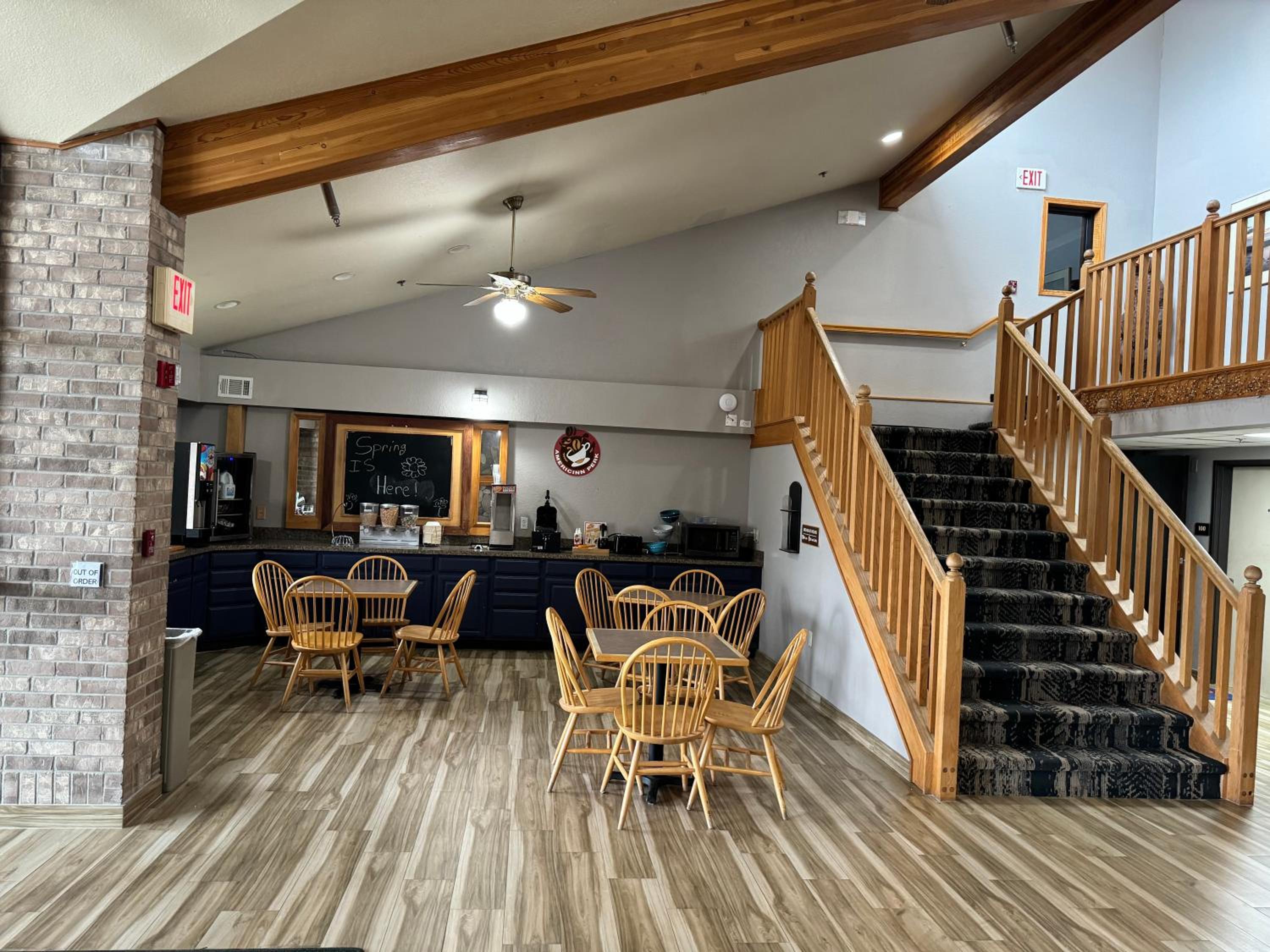 AmericInn by Wyndham Oscoda Near AuSable River