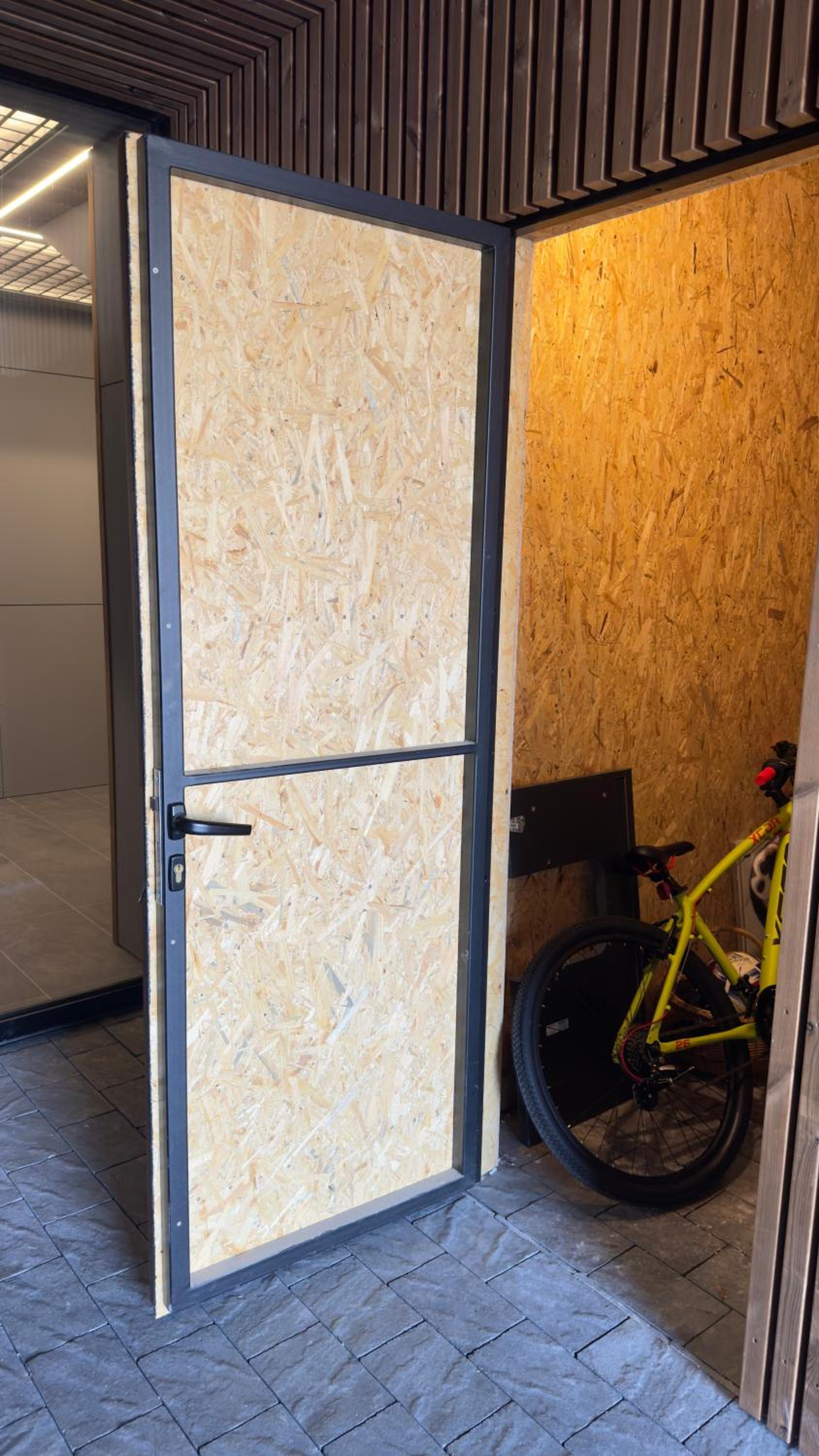 GREEN HOUSE Apartments with Parking and BIKE storage view 4