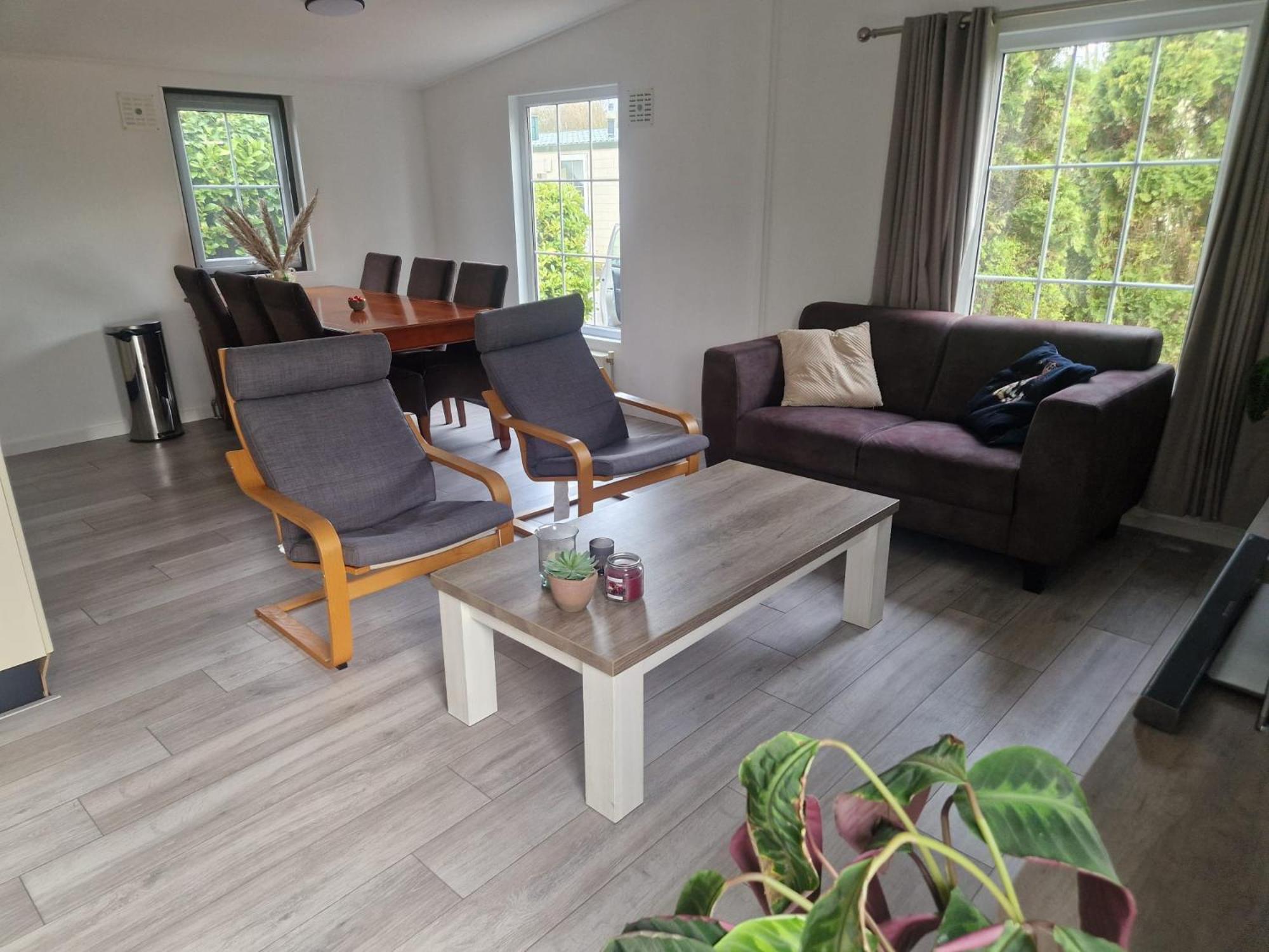 Camping Goedereede Chalet nr 16 view 2