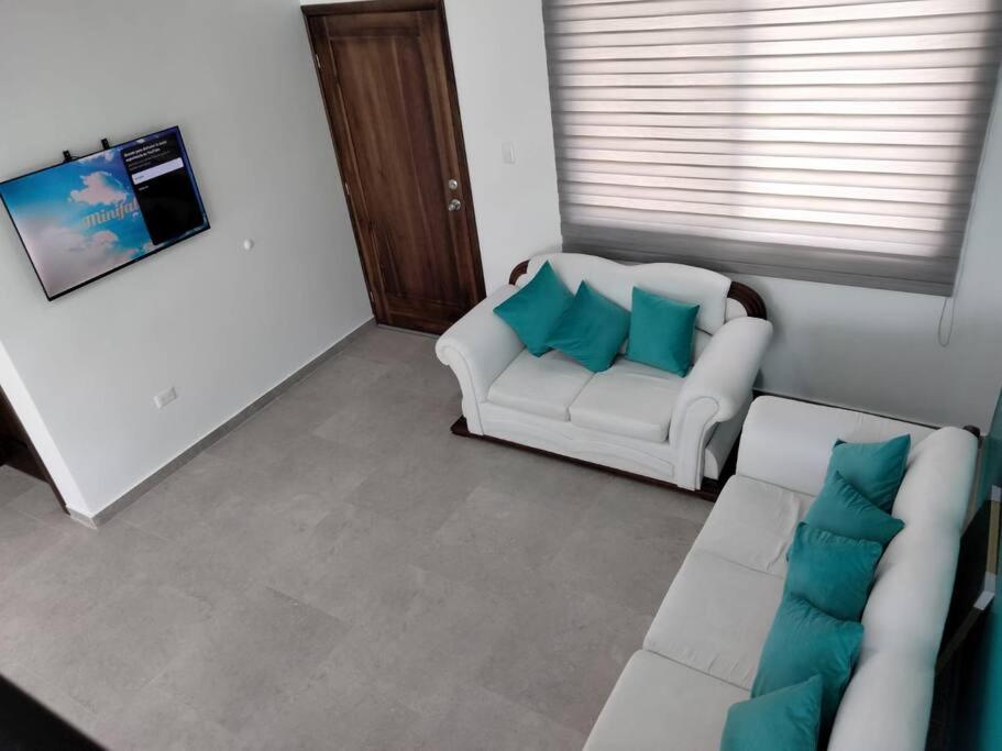 Arenal's Beach Home