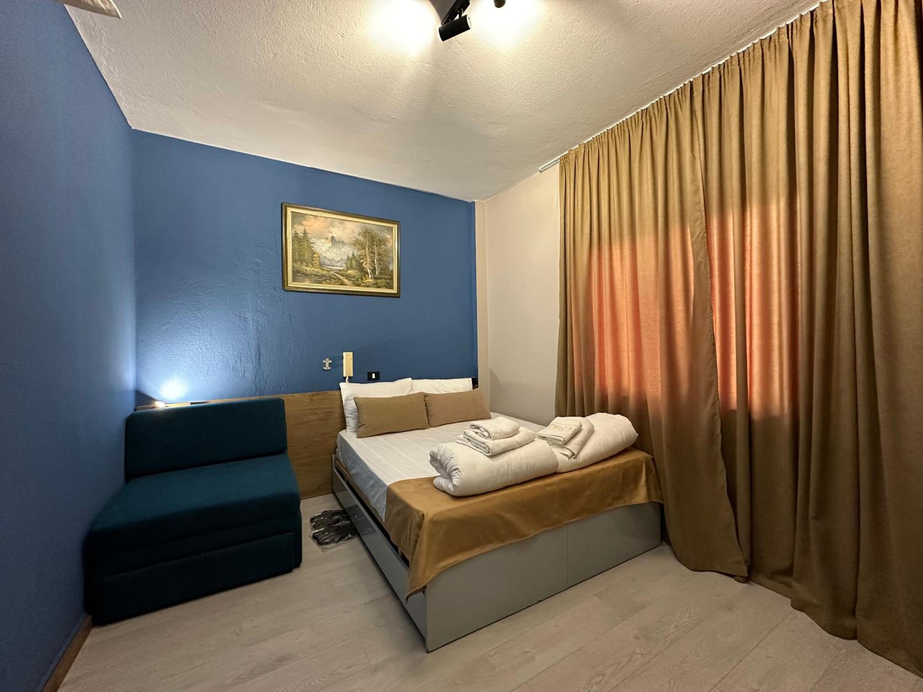 VILLA CABARE Apartments&Rooms