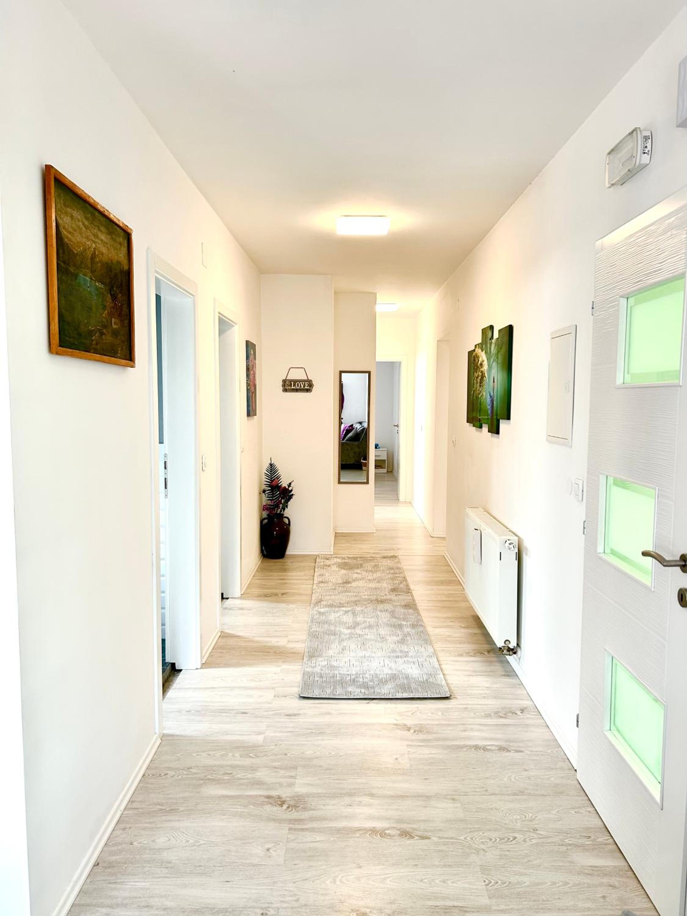 Apartman Tajra