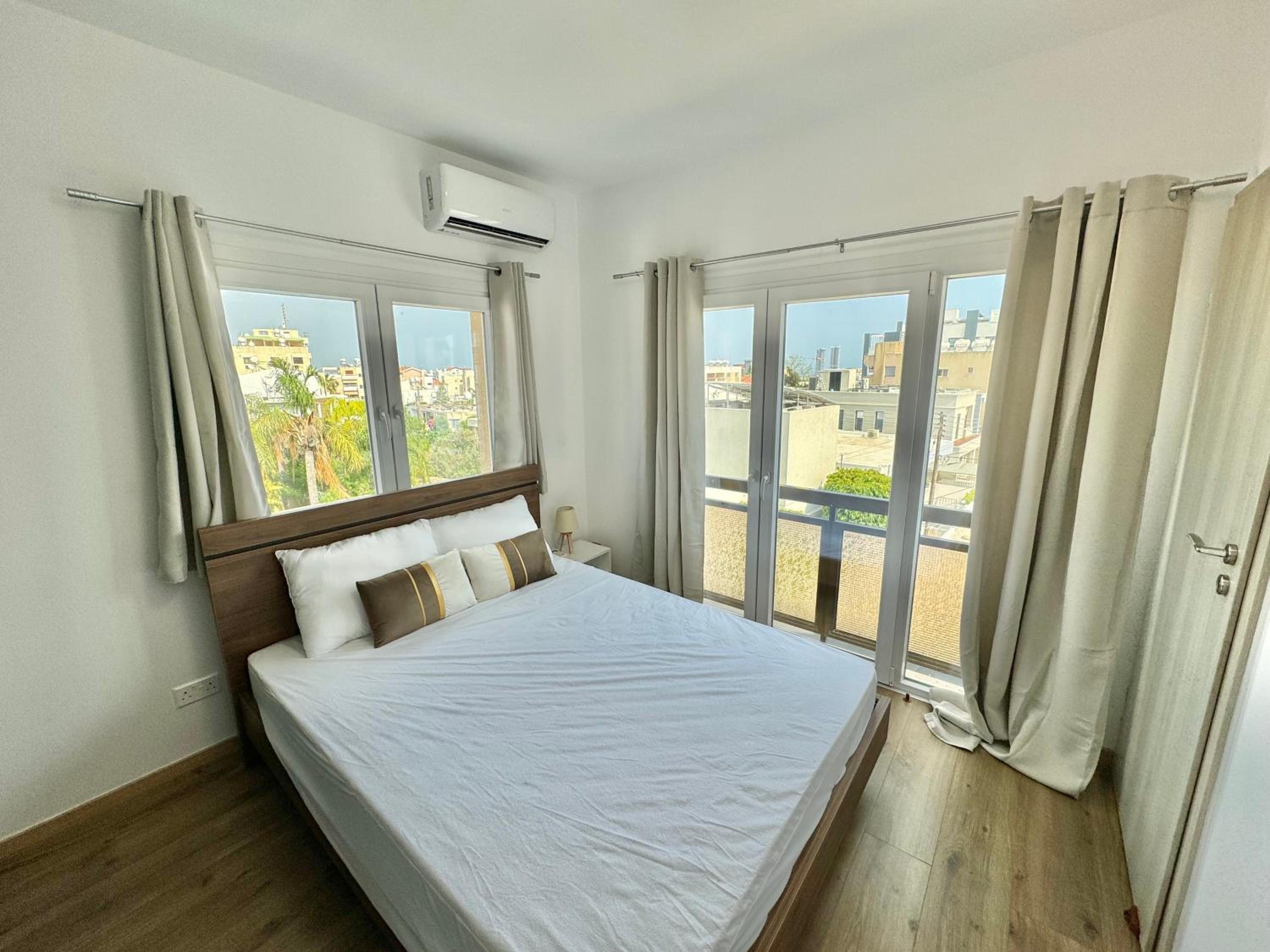 Elegant penthouse in Limassol