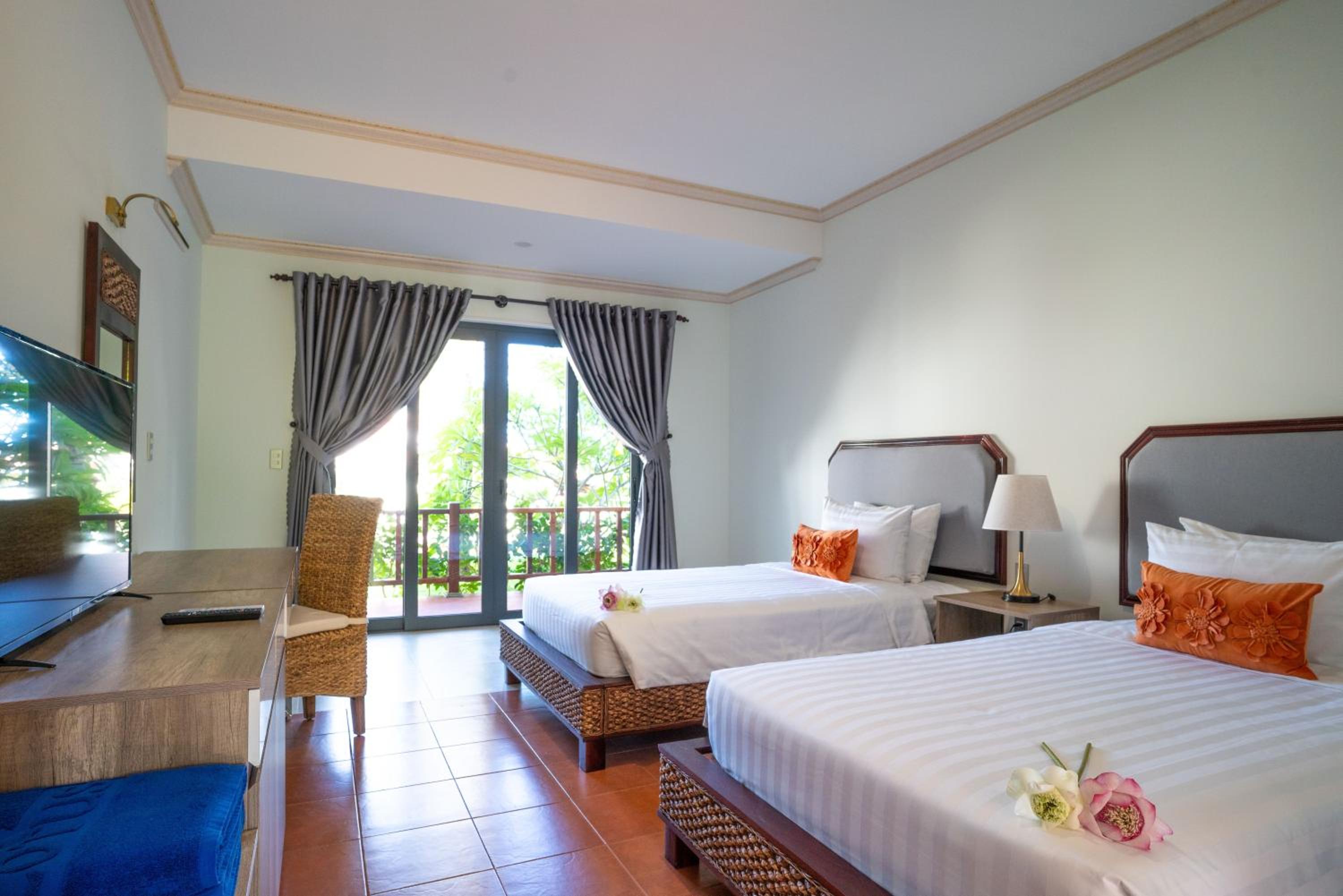 Blooming Lotus Resort