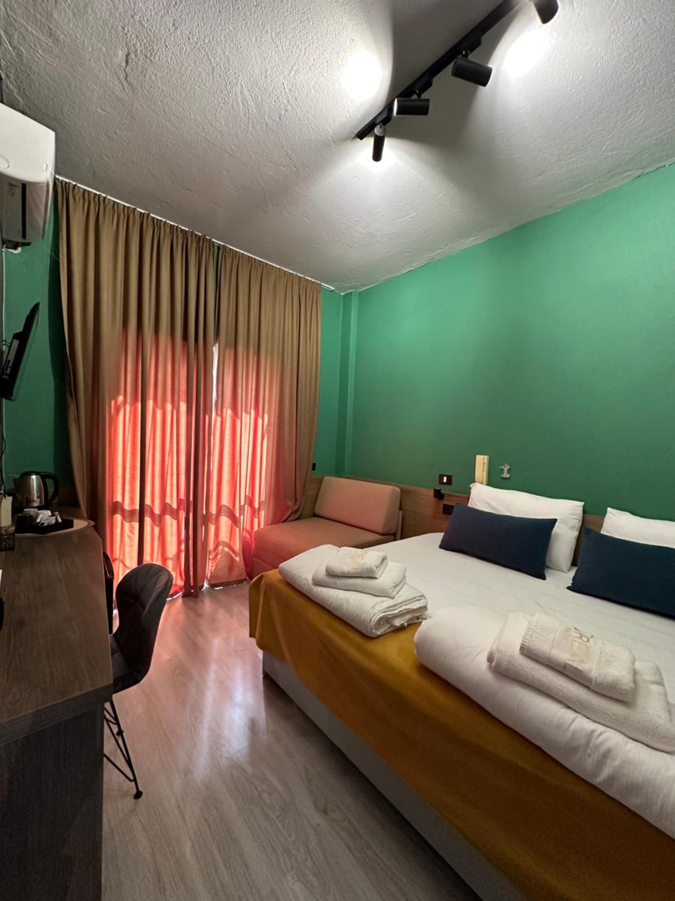 VILLA CABARE Apartments&Rooms